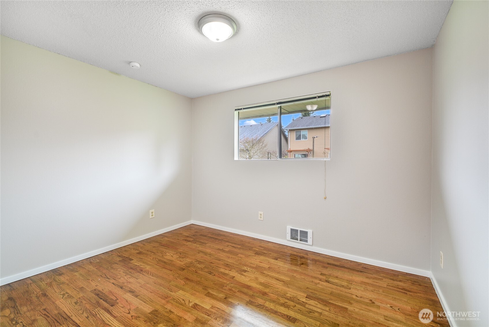 MLS #NWM2496268 image #18