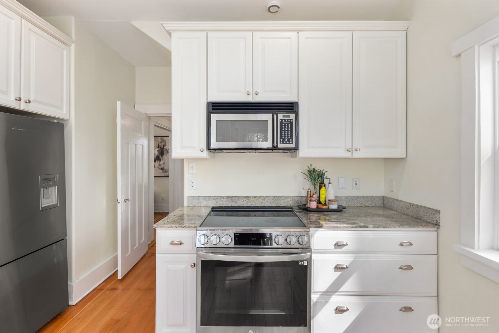 MLS #NWM2496414 image #14