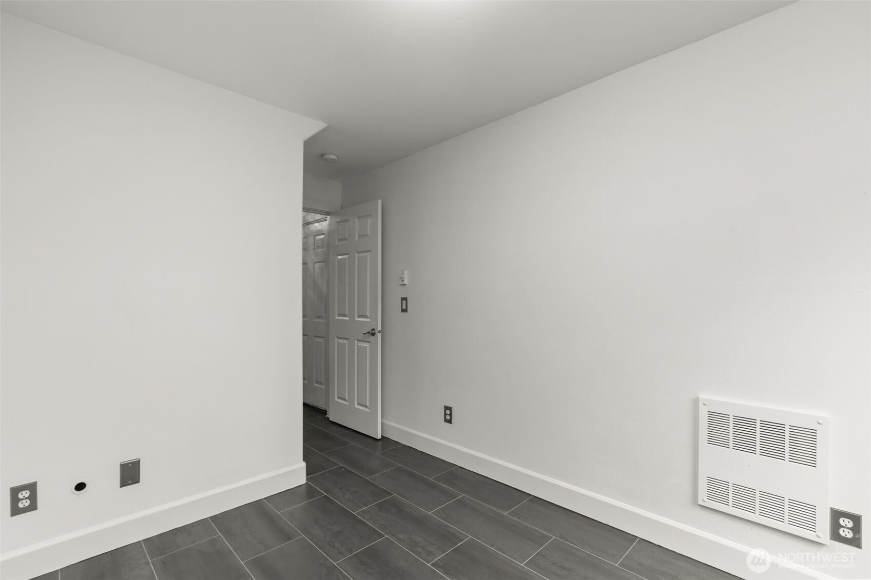 MLS #NWM2496464 image #29