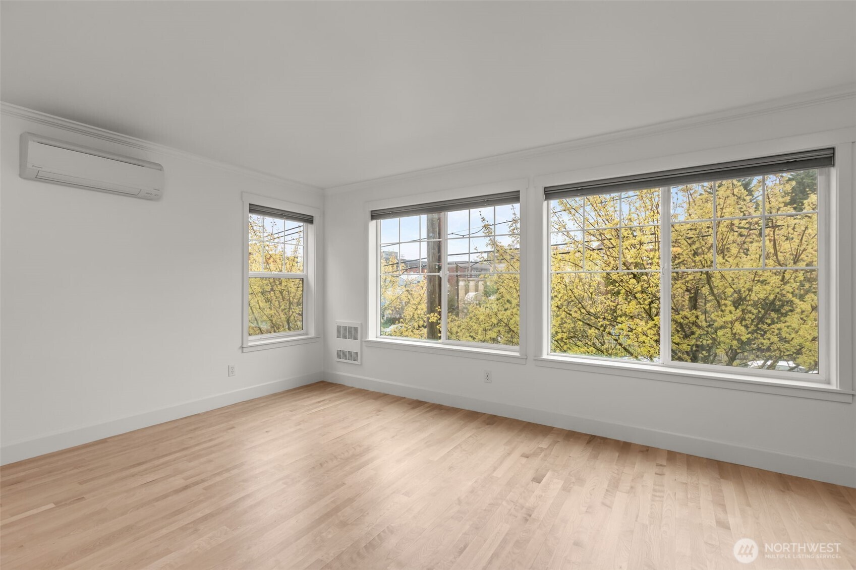 MLS #NWM2496464 image #2