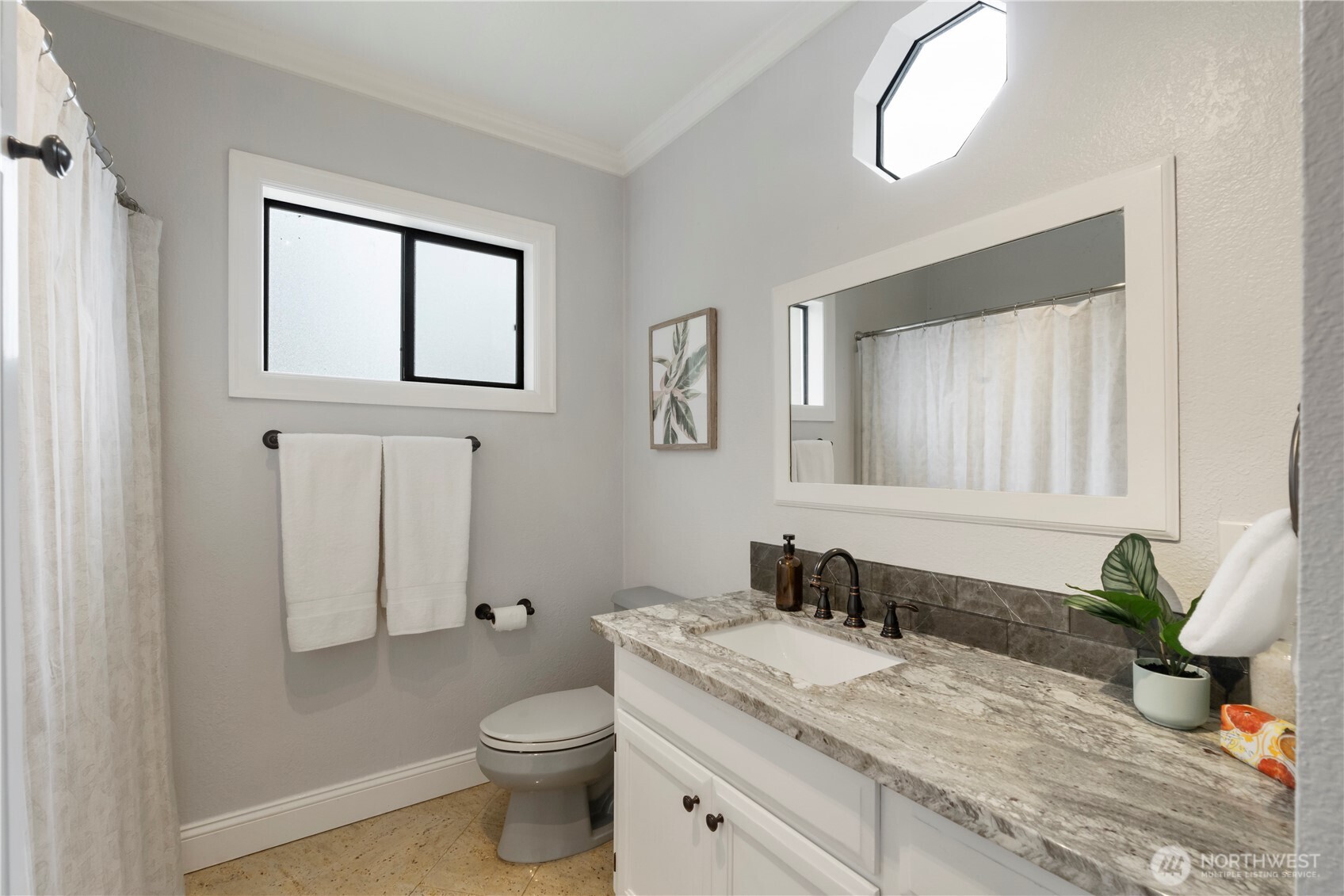 MLS #NWM2497117 image #17
