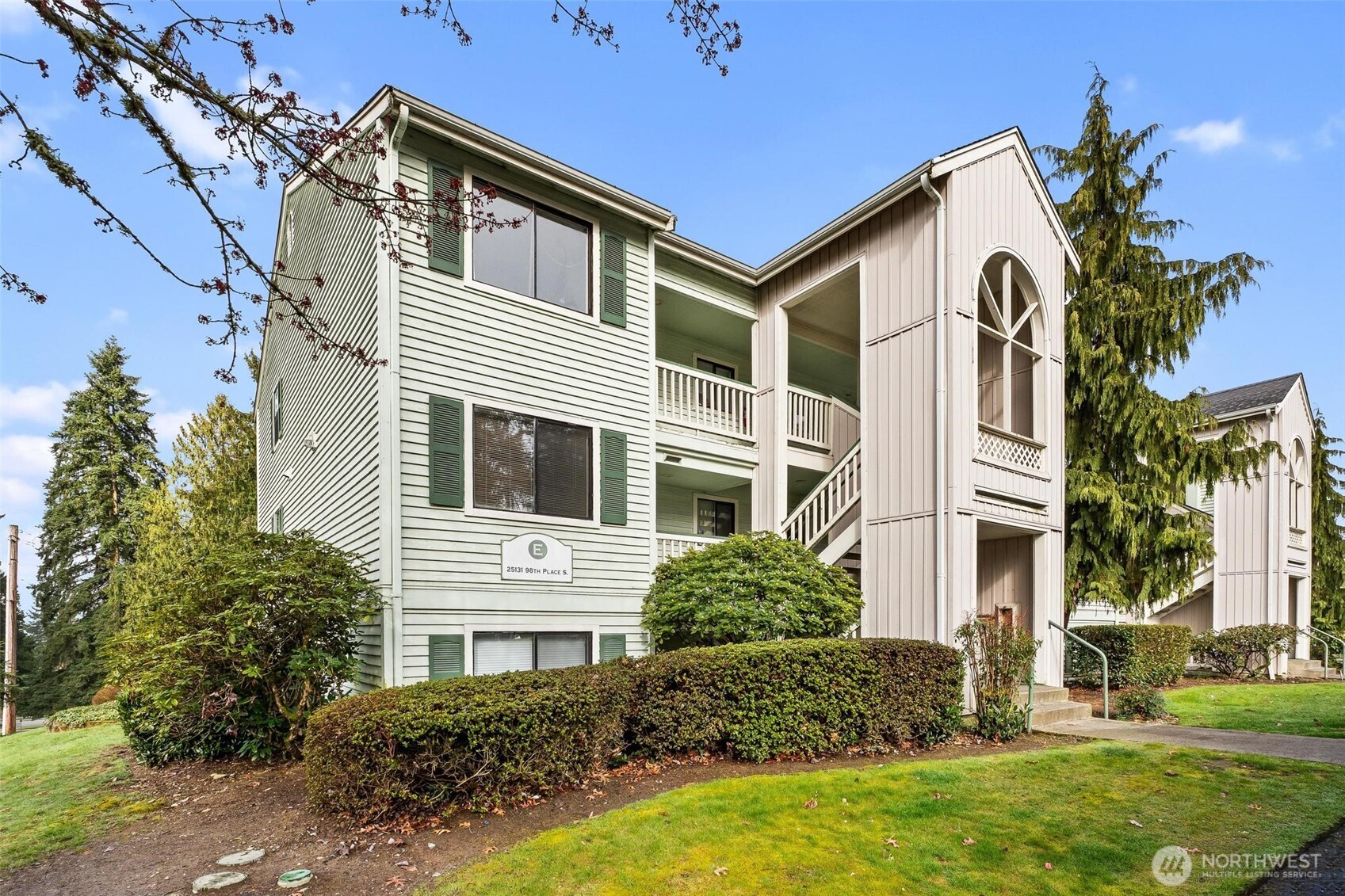 MLS #NWM2497130 image #0