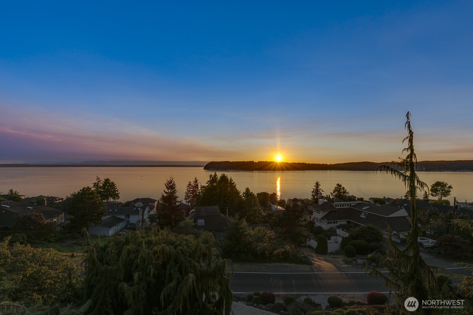 MLS #NWM2497169 image #0