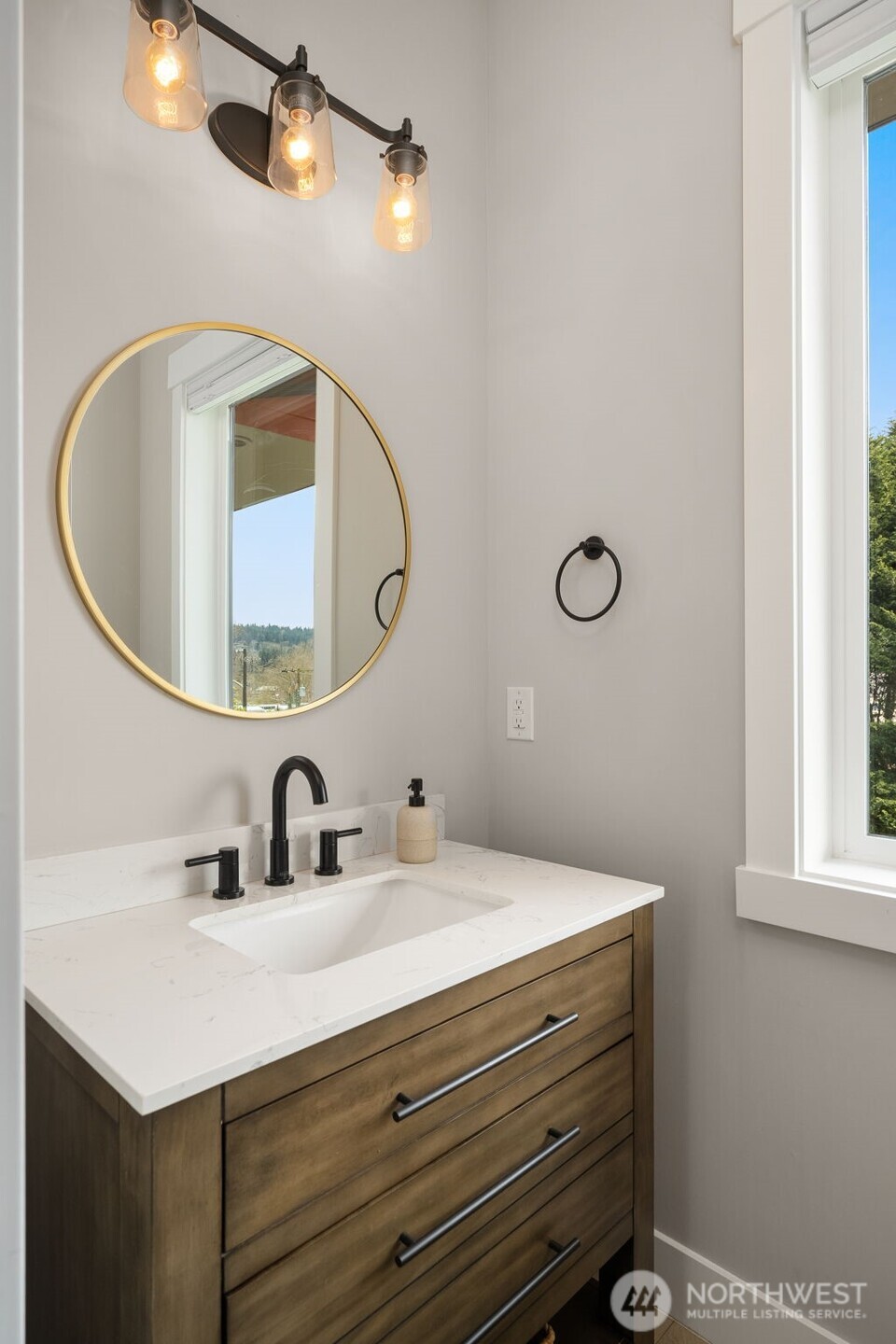 MLS #NWM2497235 image #9