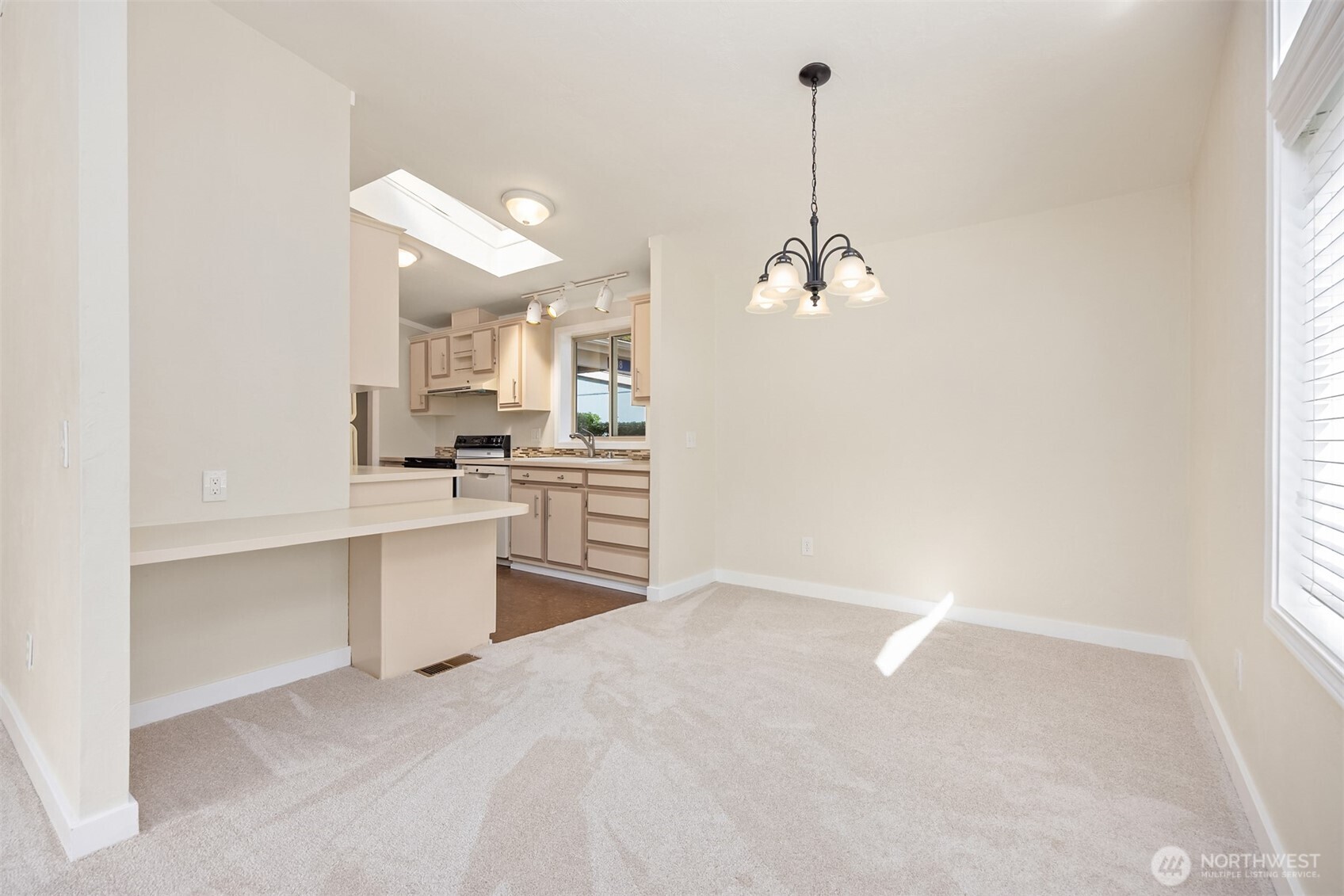 MLS #NWM2497308 image #6