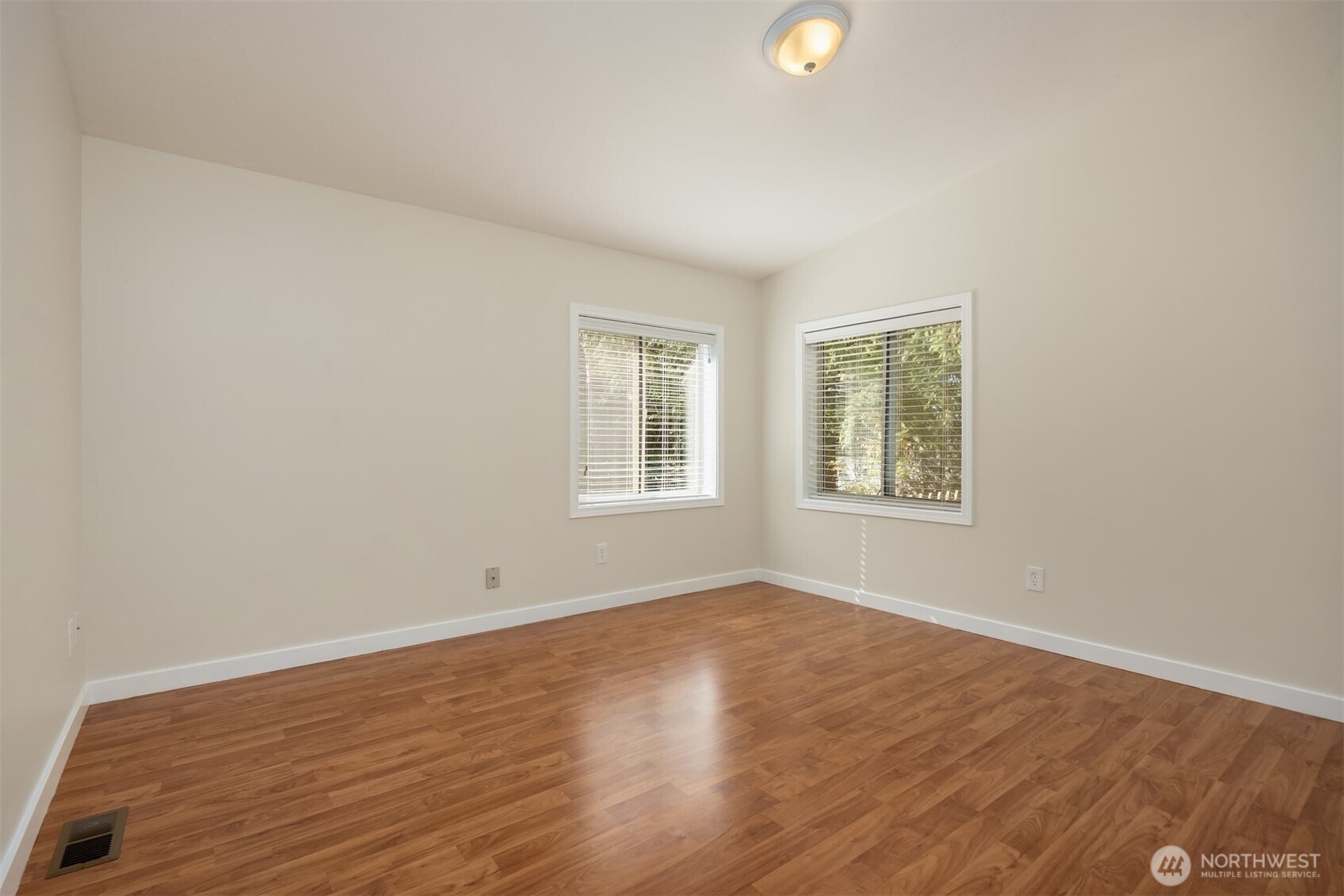 MLS #NWM2497308 image #10