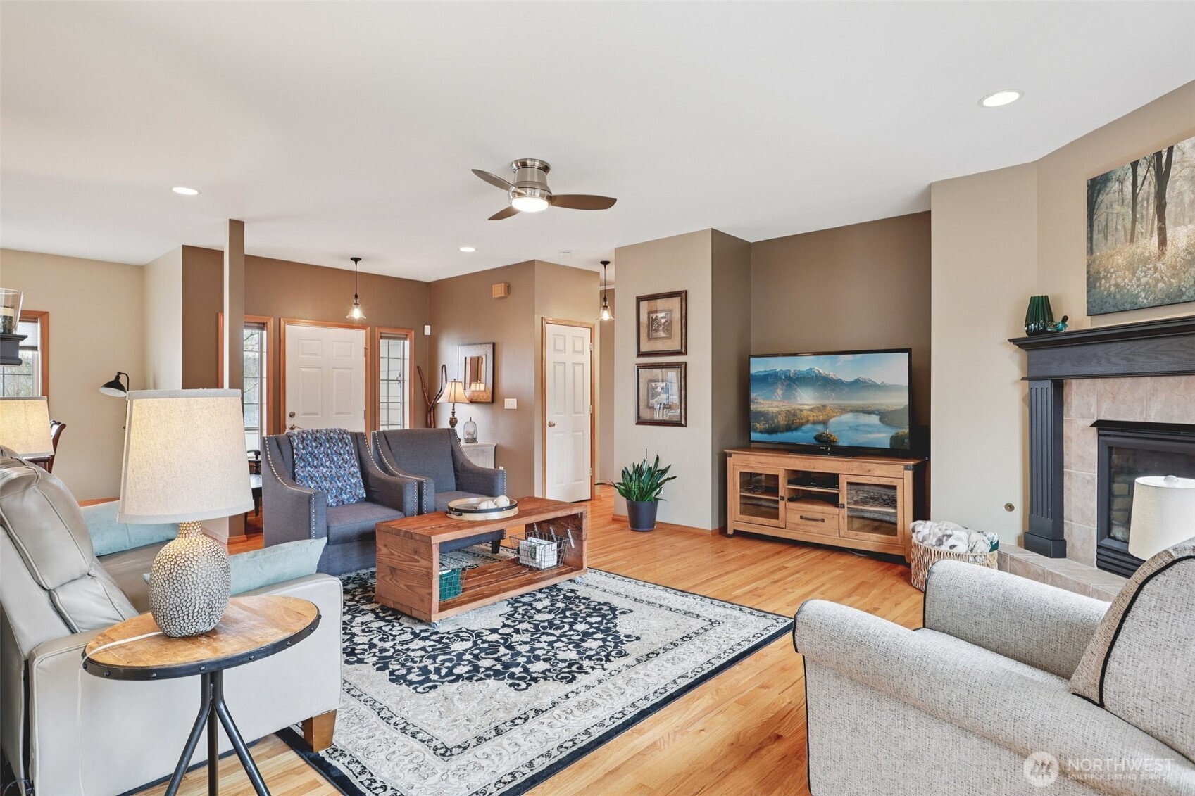 MLS #NWM2486225 image #8