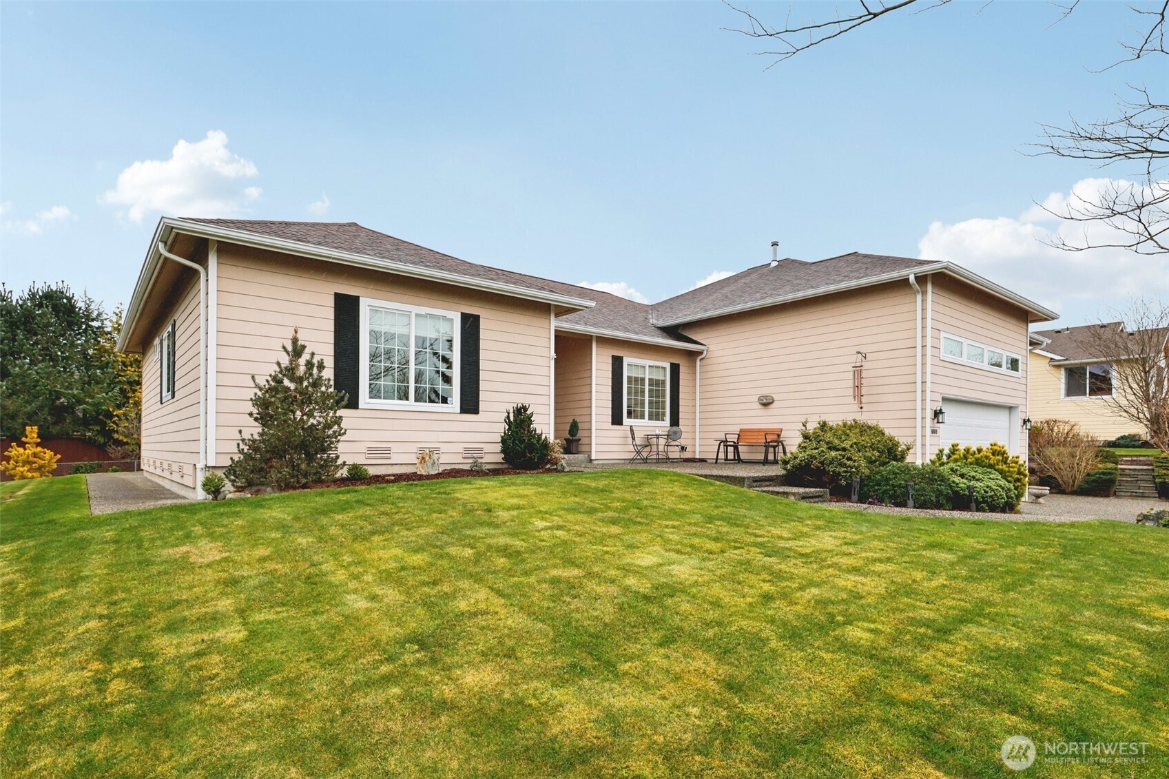 MLS #NWM2486225 image #2