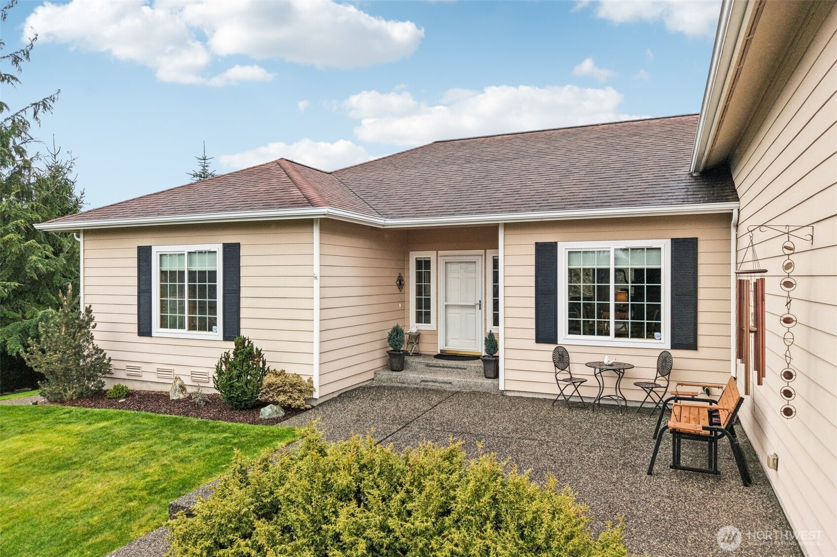 MLS #NWM2486225 image #32