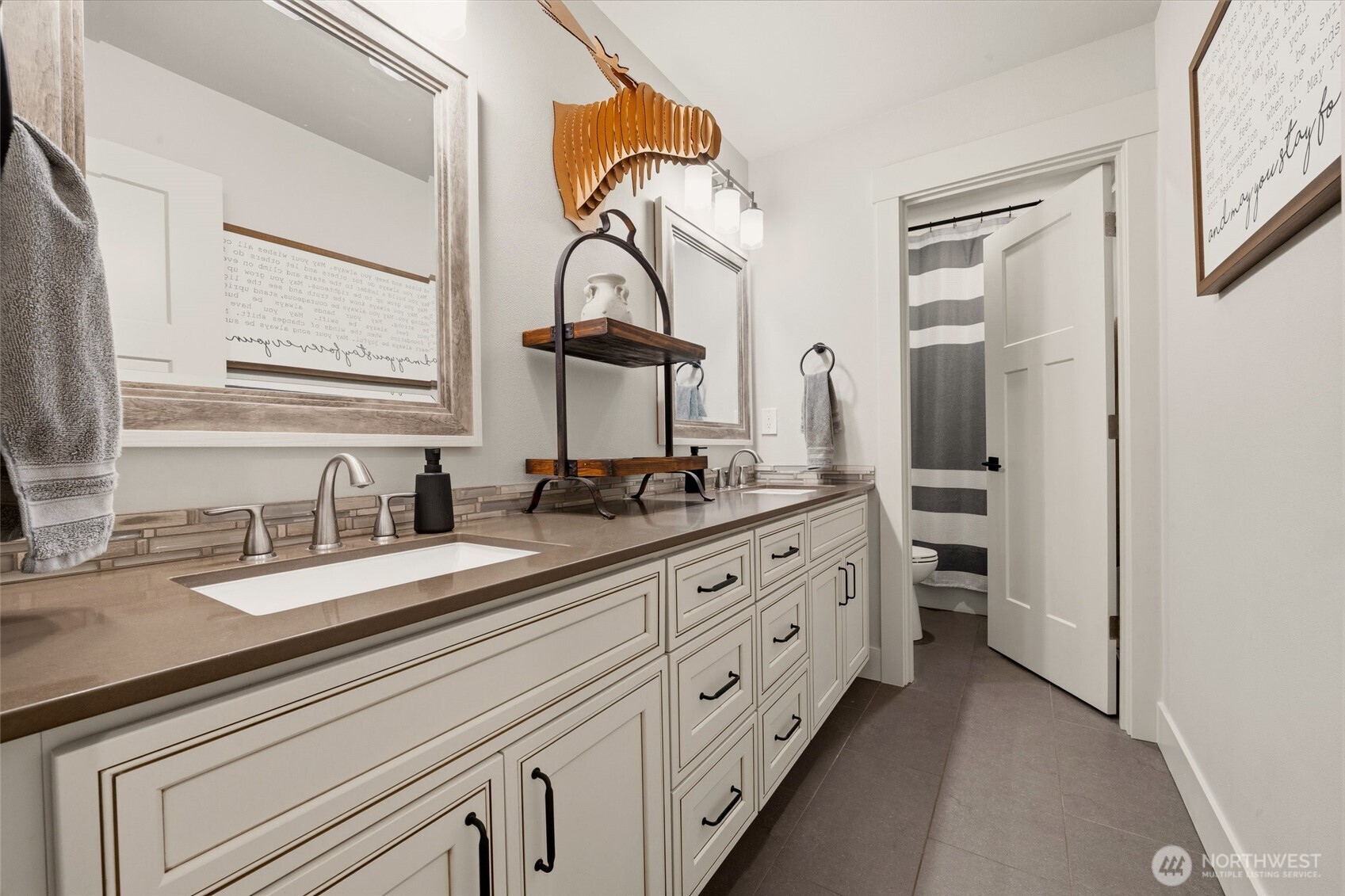 MLS #NWM2497471 image #25