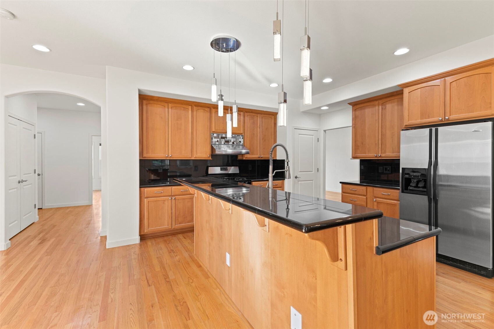 MLS #NWM2497490 image #9