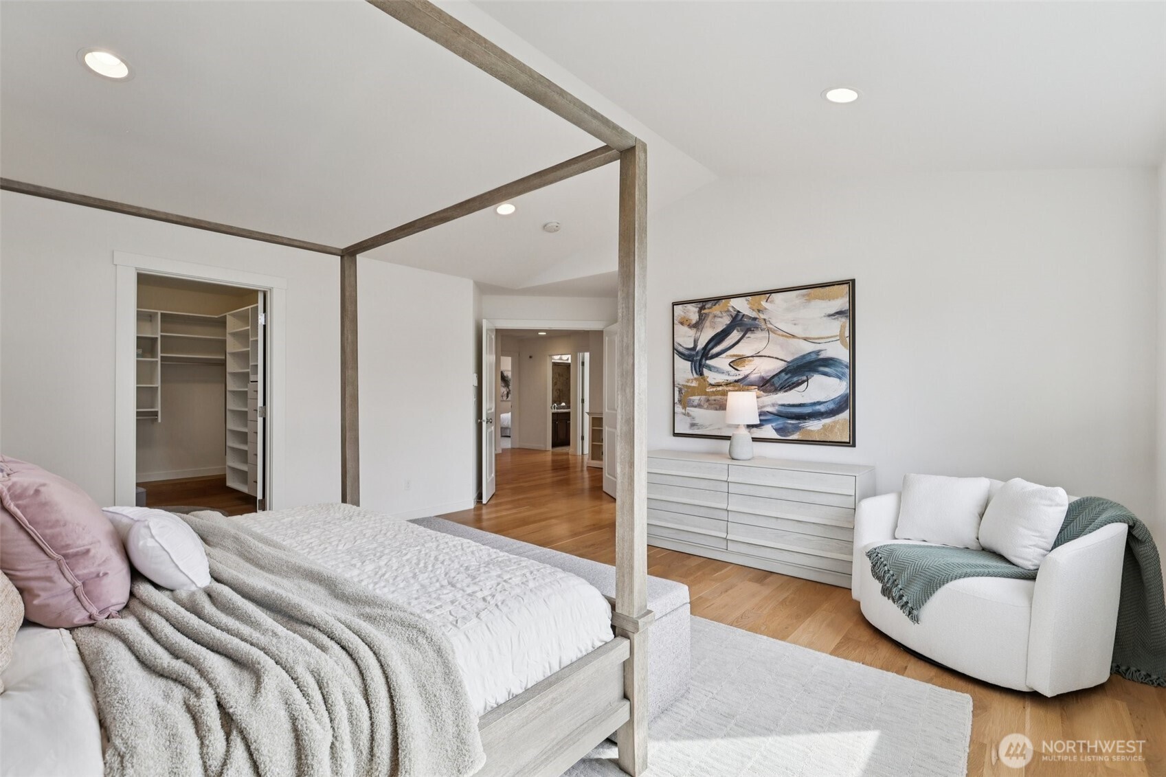 MLS #NWM2497552 image #3