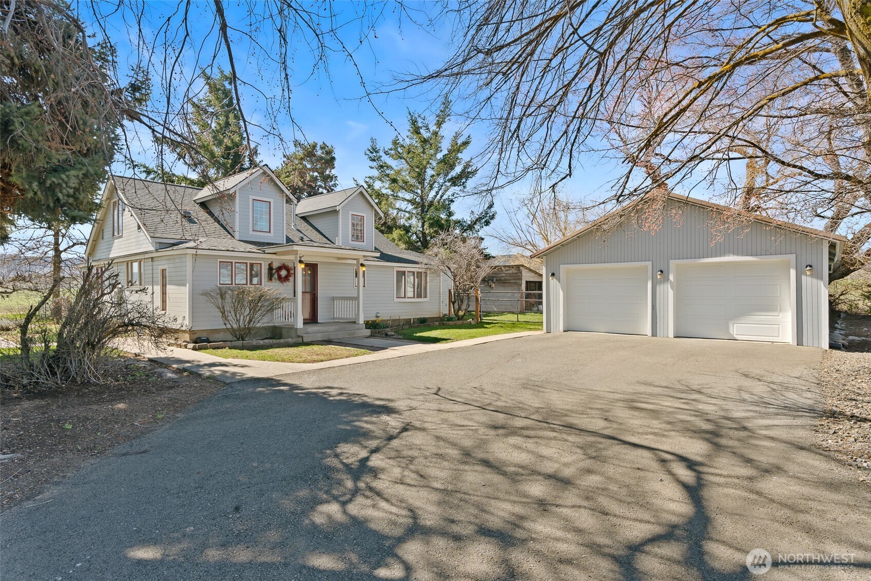 MLS #NWM2497722 image #0