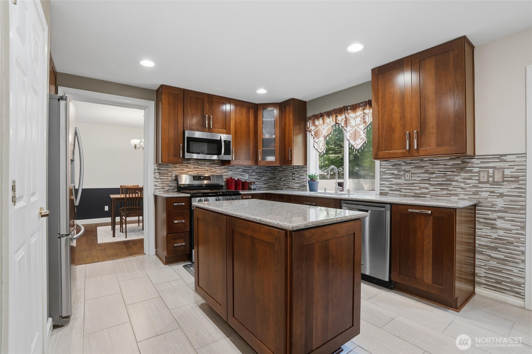 MLS #NWM2497850 image #5