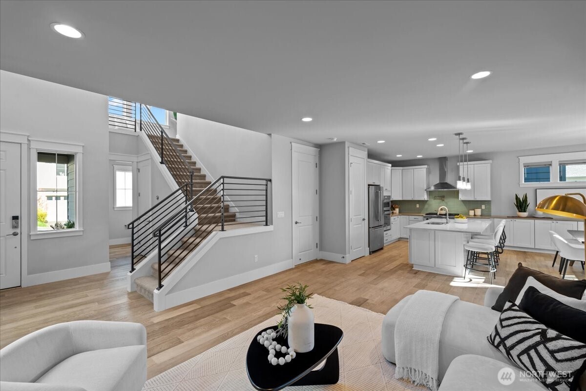 MLS #NWM2497863 image #2