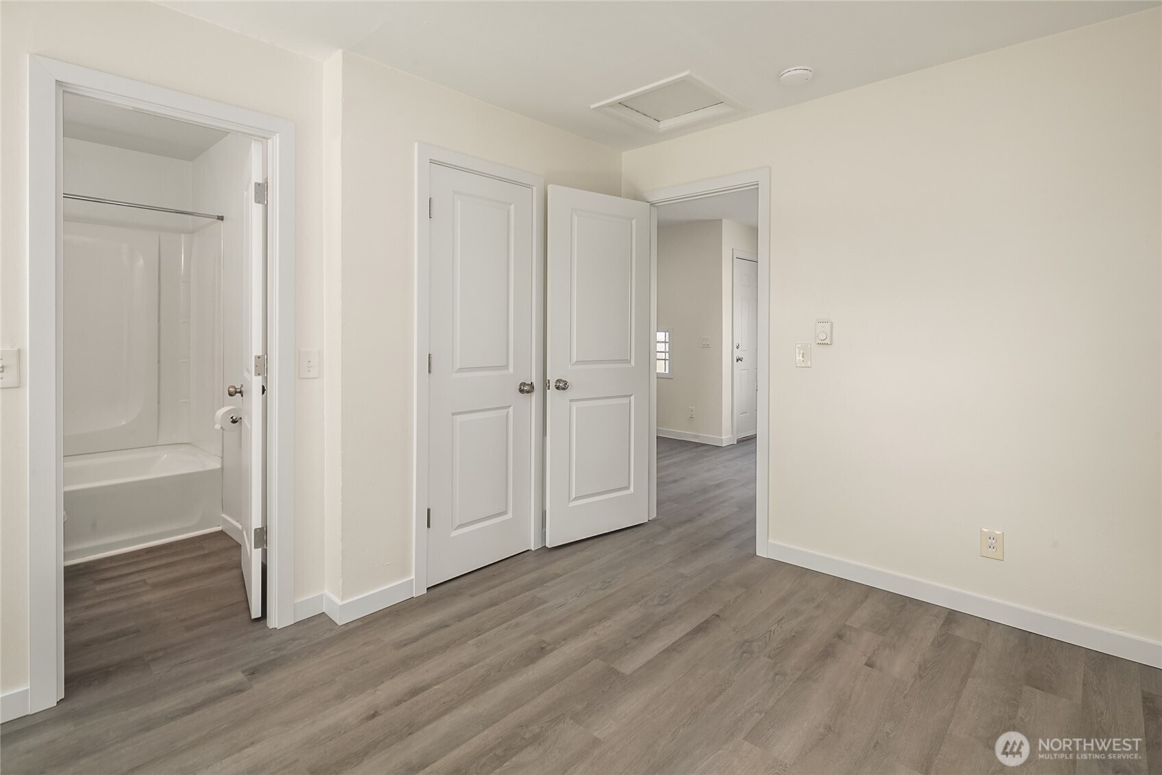 MLS #NWM2498013 image #6