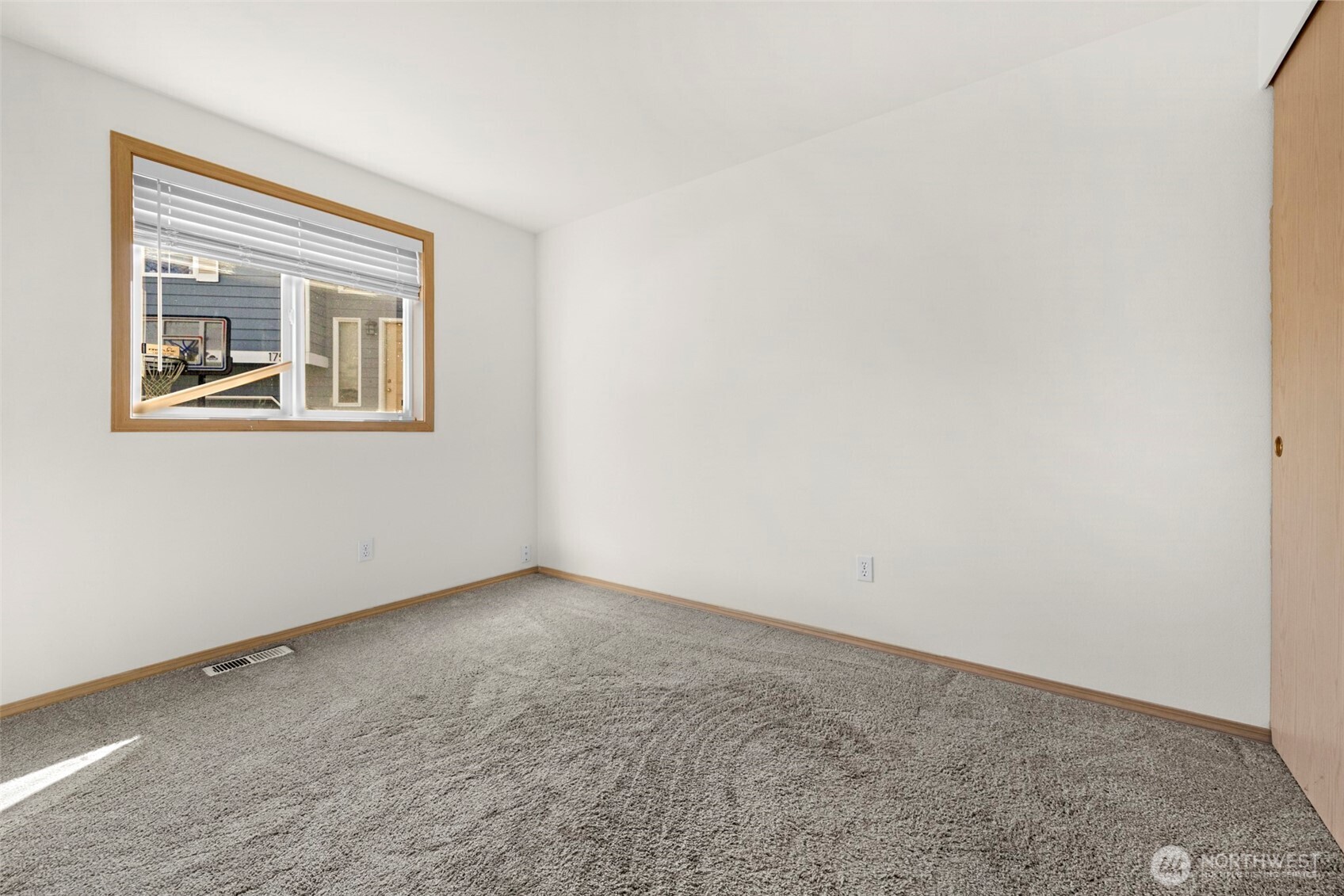 MLS #NWM2498075 image #10