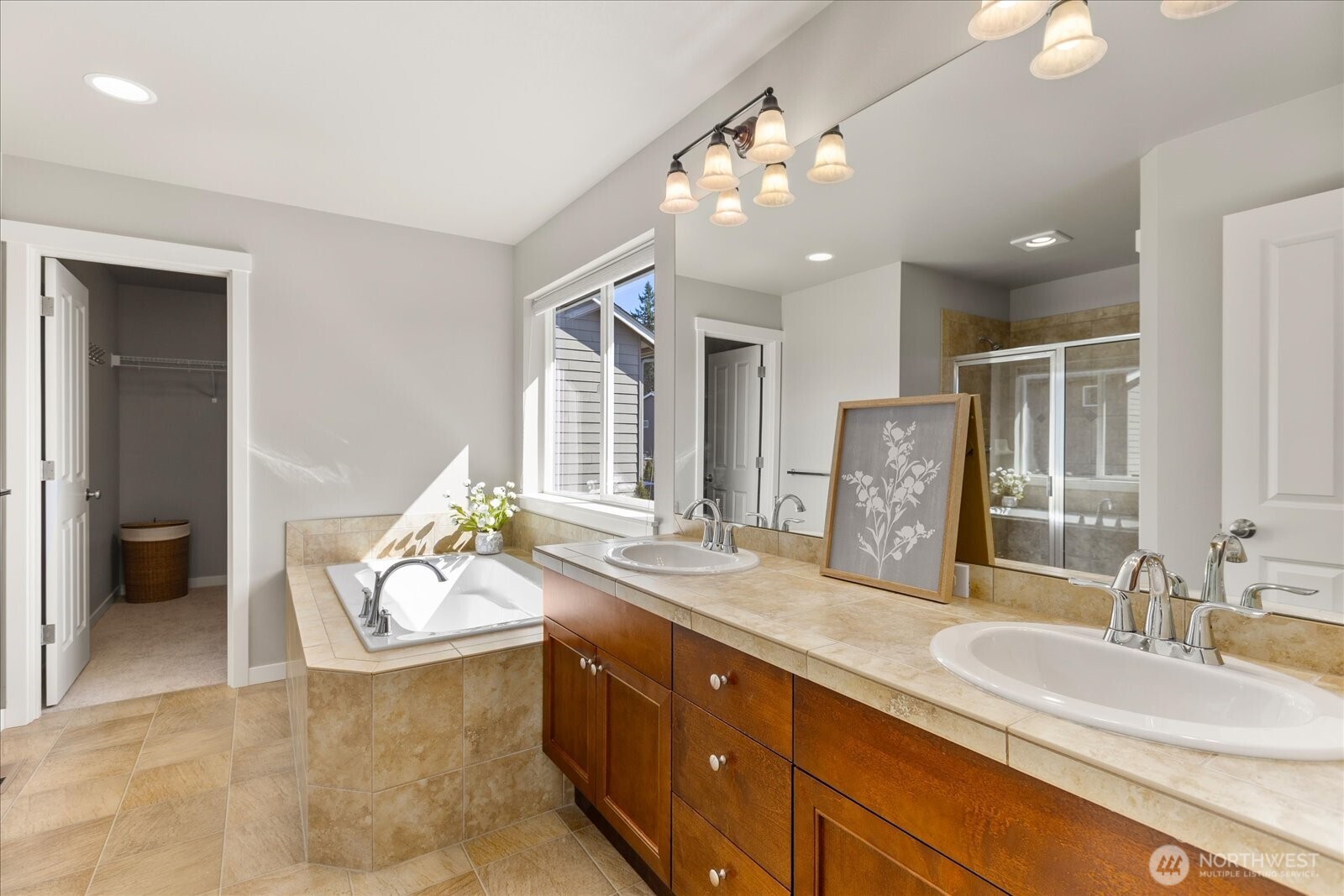 MLS #NWM2498340 image #15