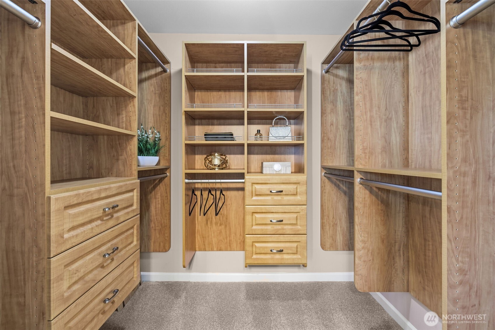 MLS #NWM2498421 image #9