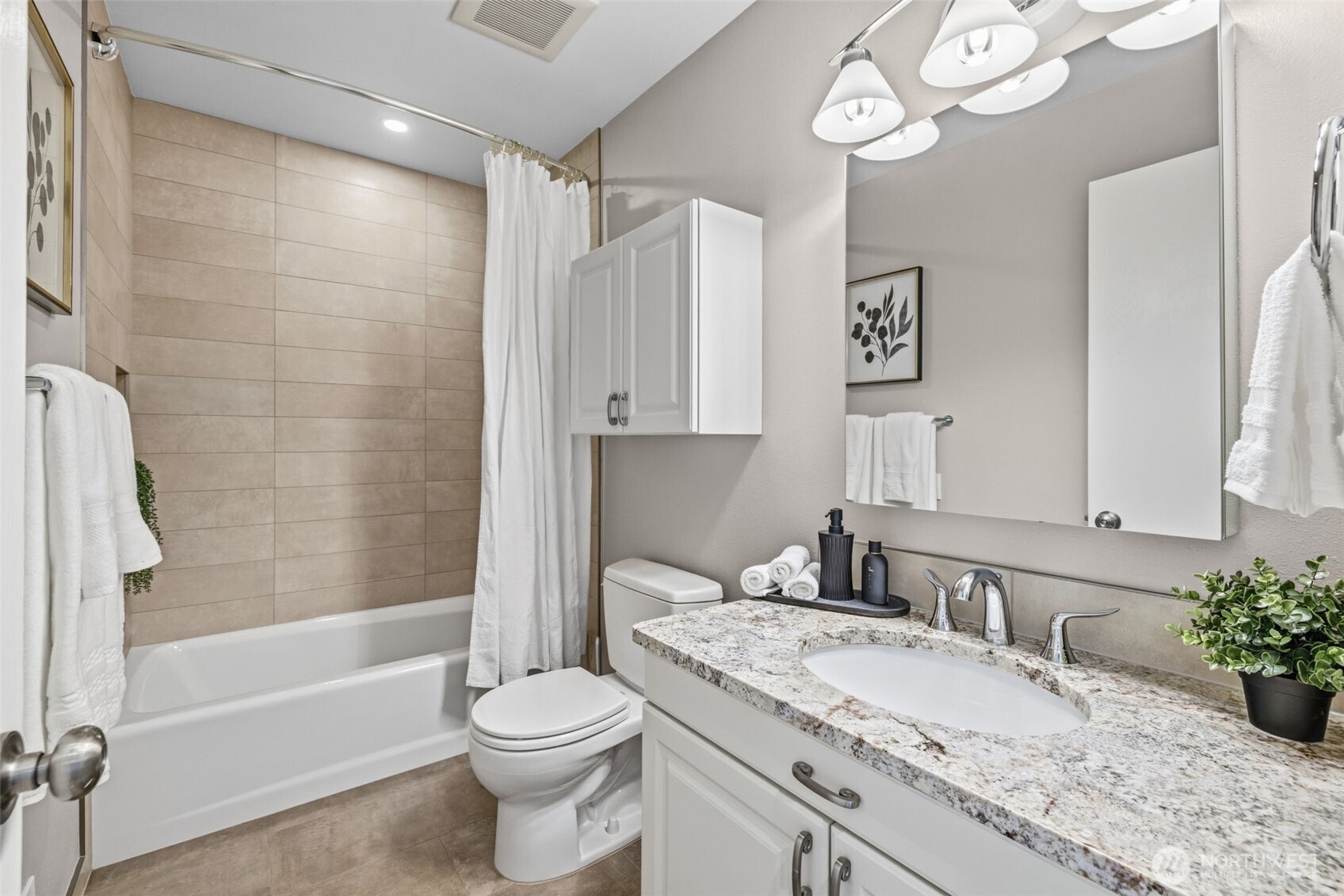 MLS #NWM2498421 image #14