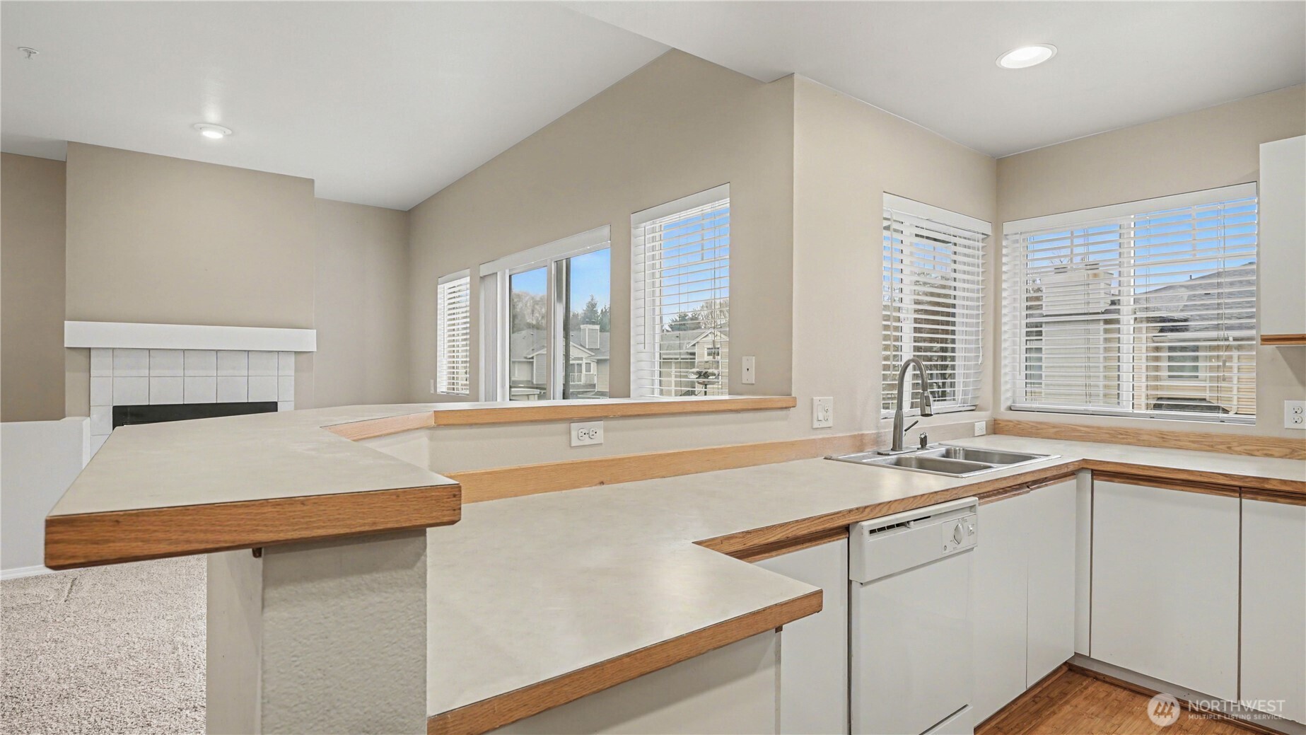 MLS #NWM2498746 image #9