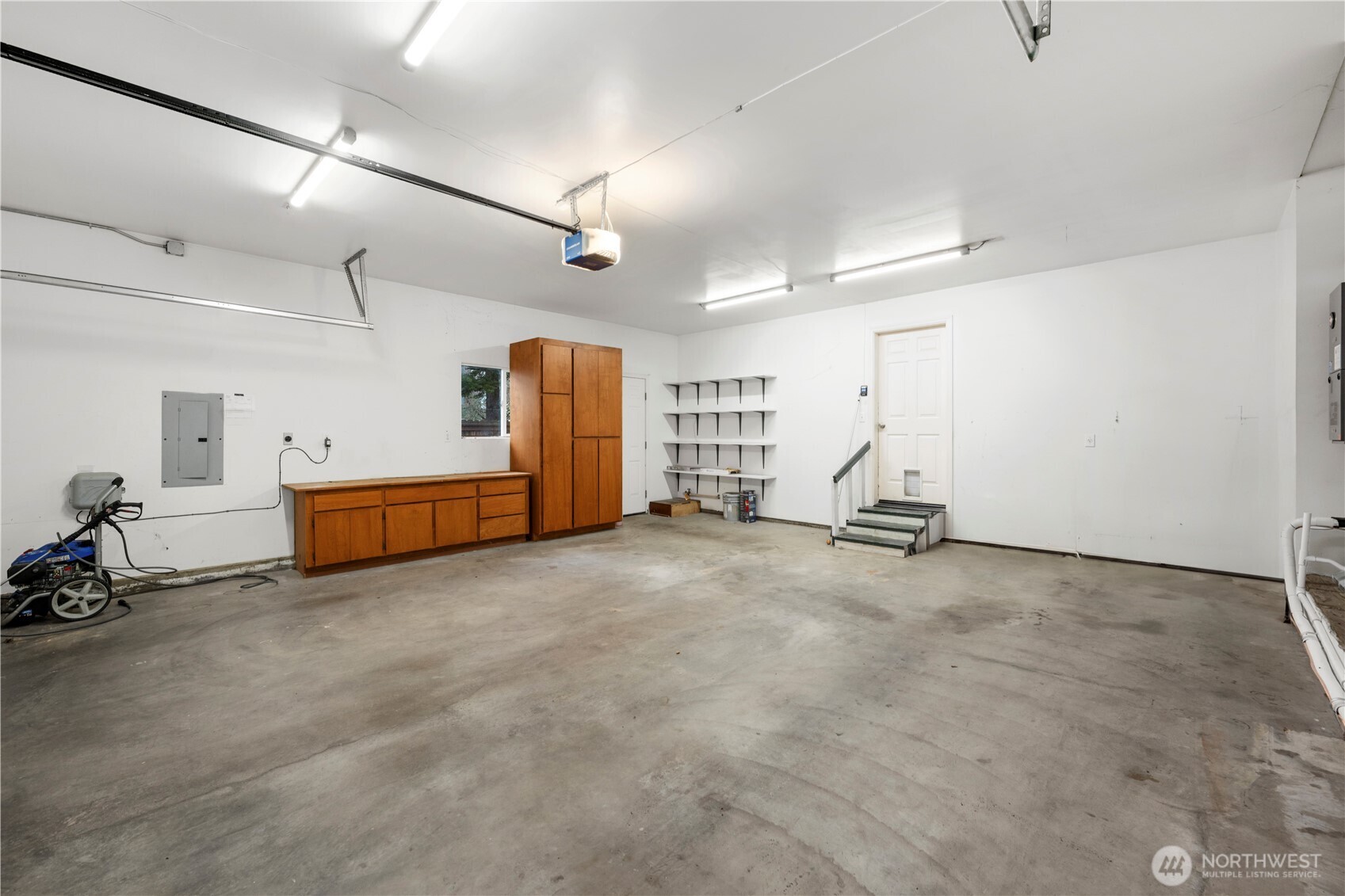 MLS #NWM2498765 image #32