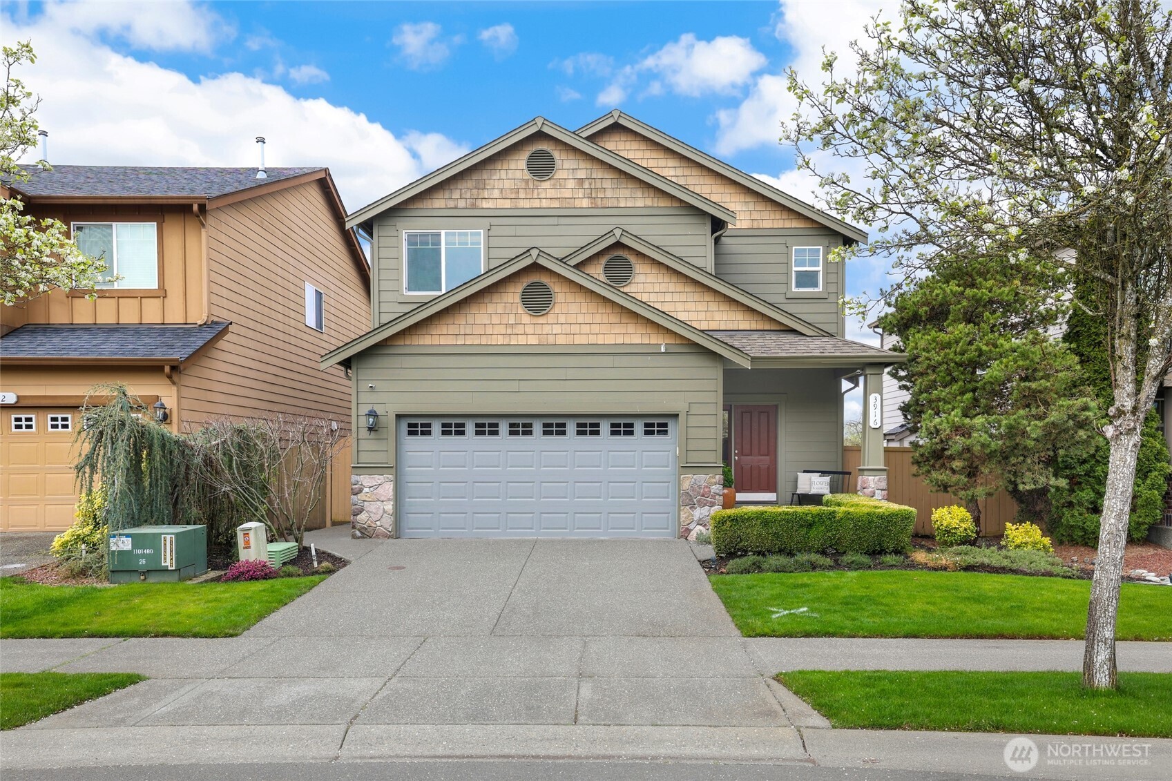 MLS #NWM2498915 image #0