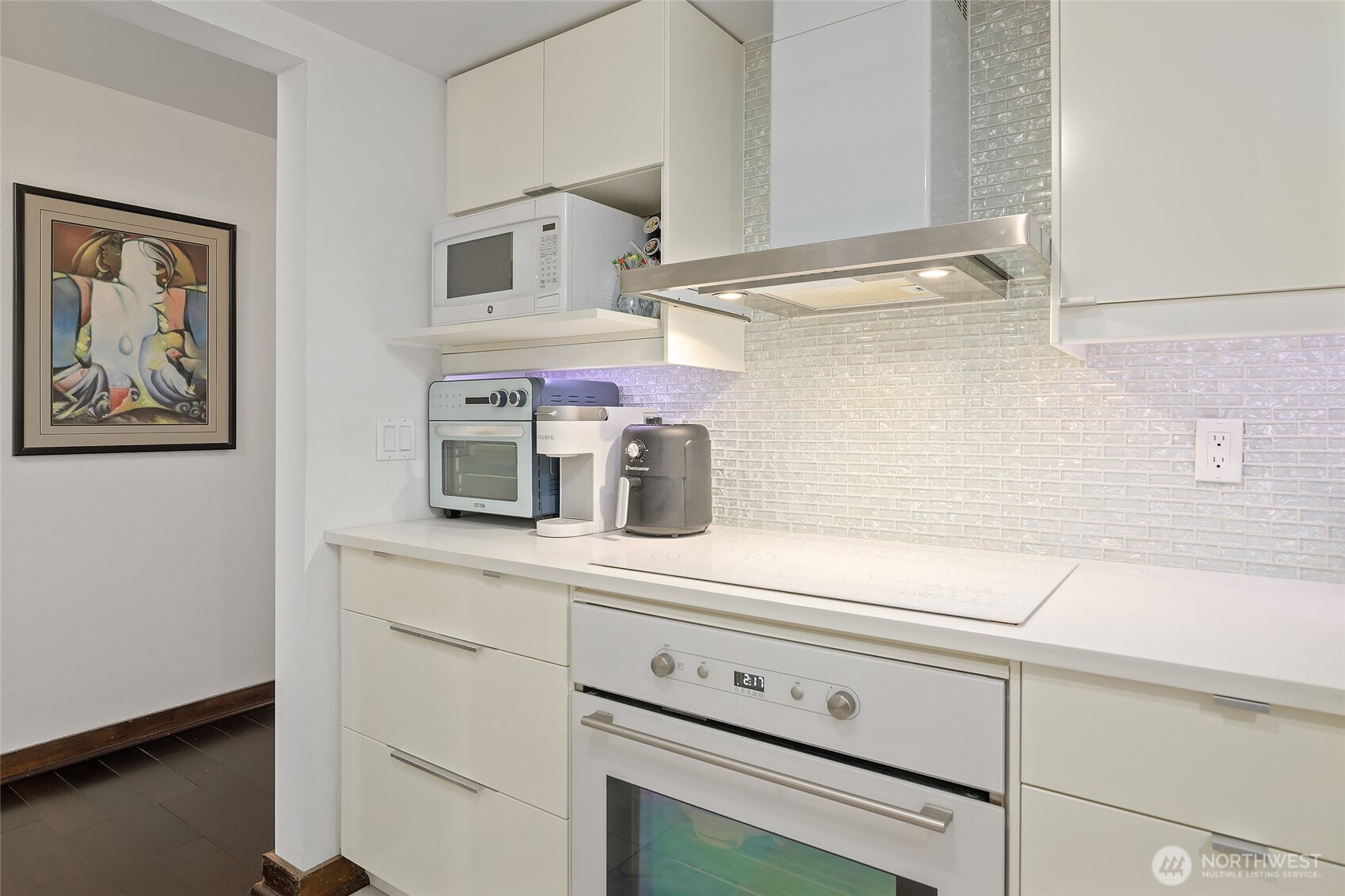 MLS #NWM2498963 image #5