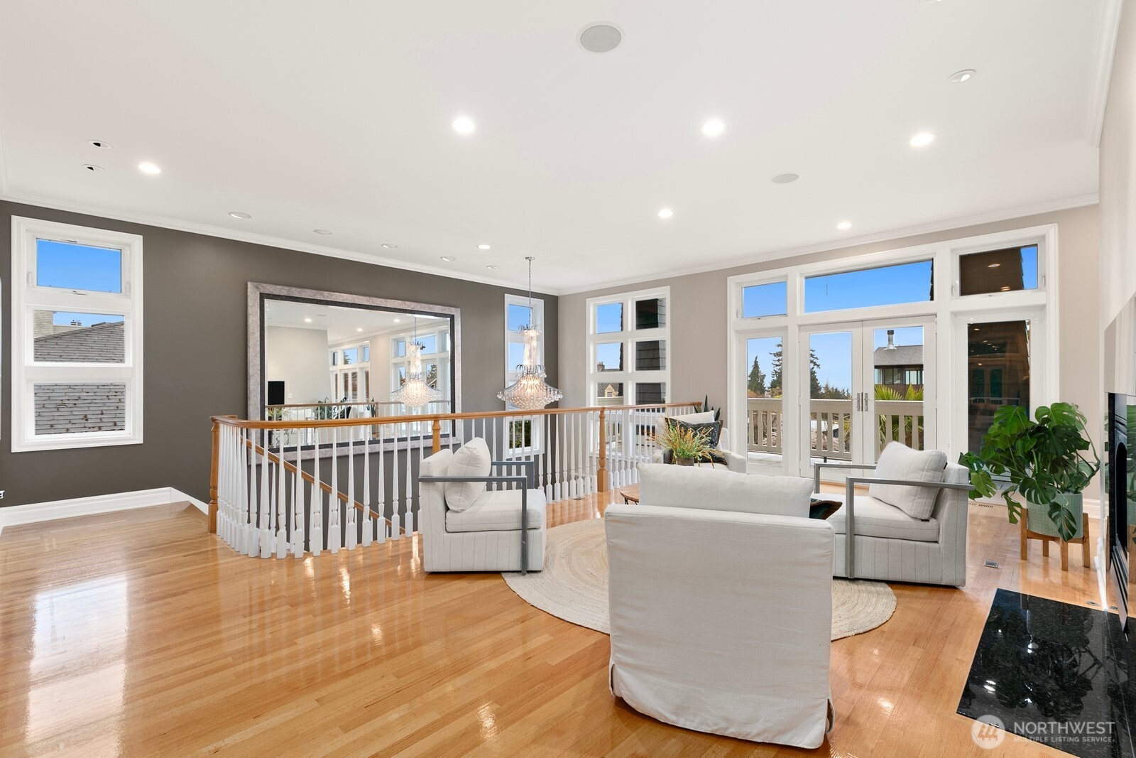 MLS #NWM2499223 image #1