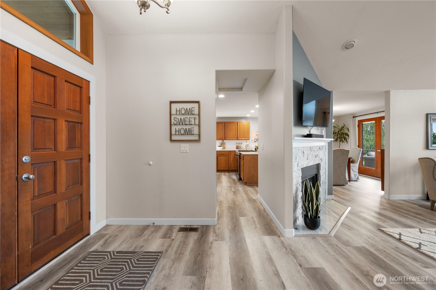 MLS #NWM2499283 image #1