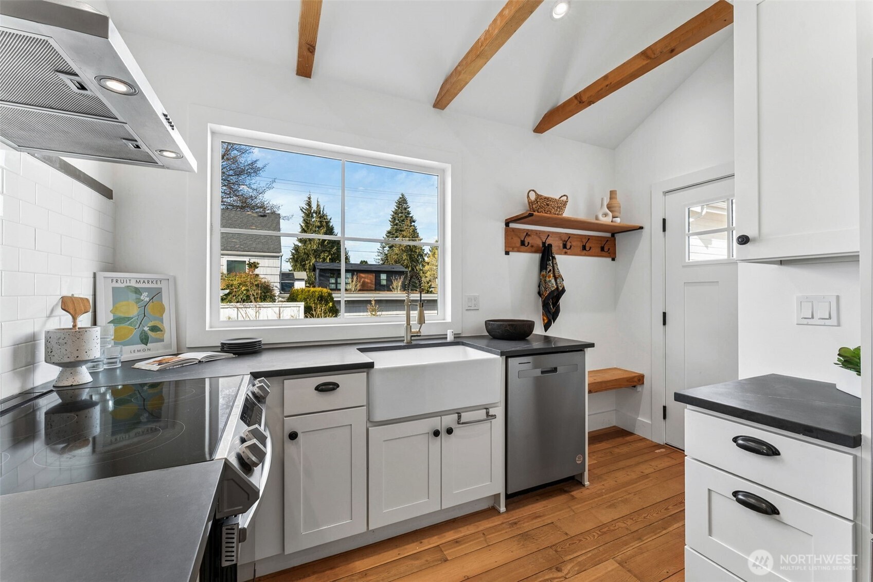 MLS #NWM2499355 image #6