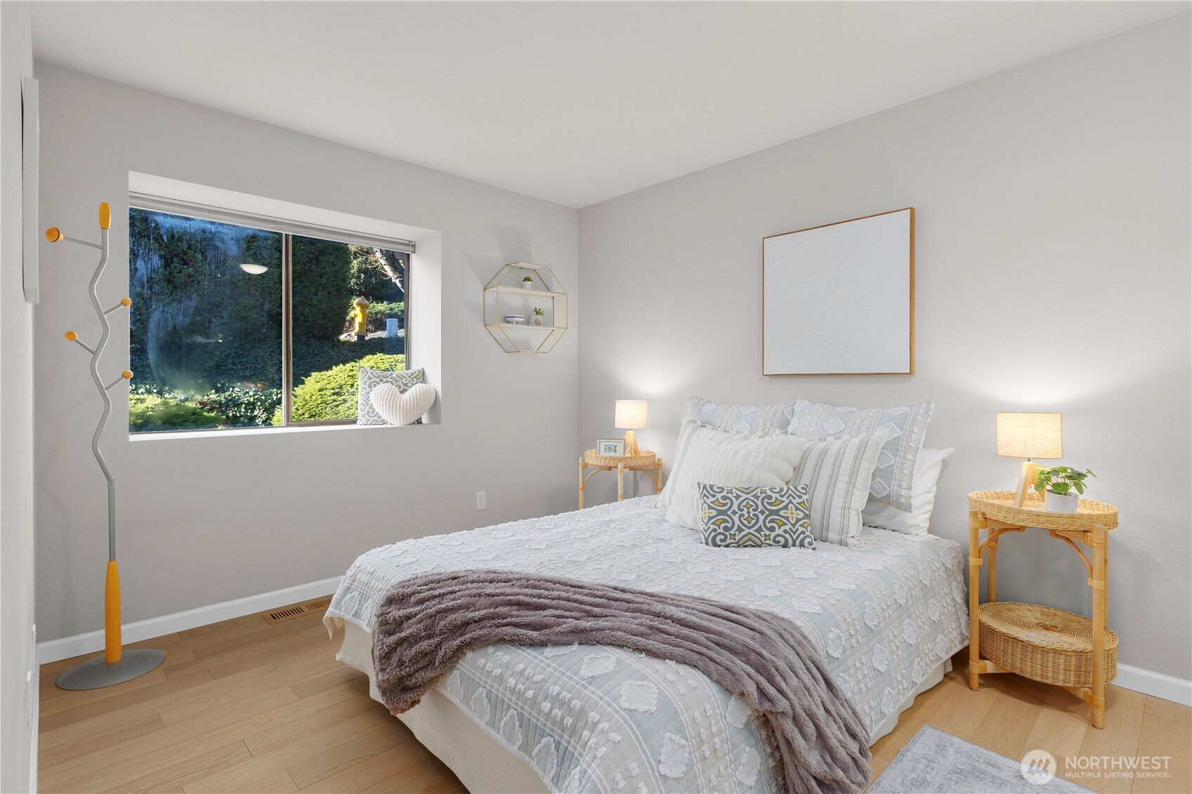 MLS #NWM2499428 image #14