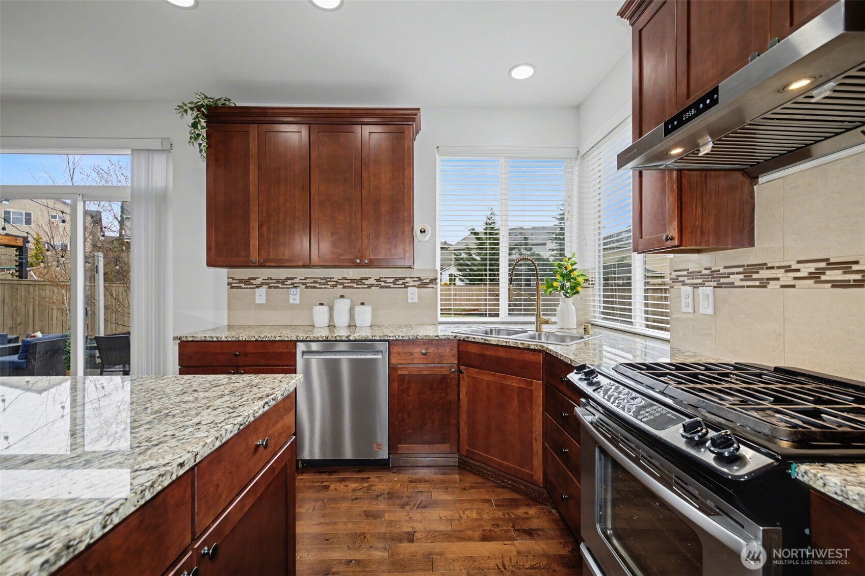 MLS #NWM2499442 image #21