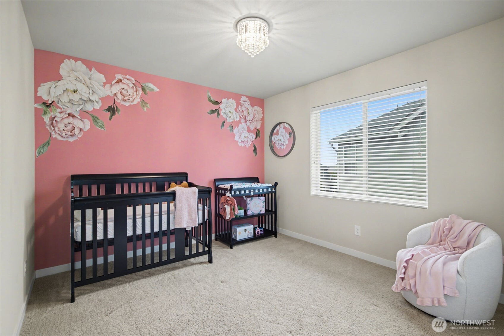 MLS #NWM2499442 image #0