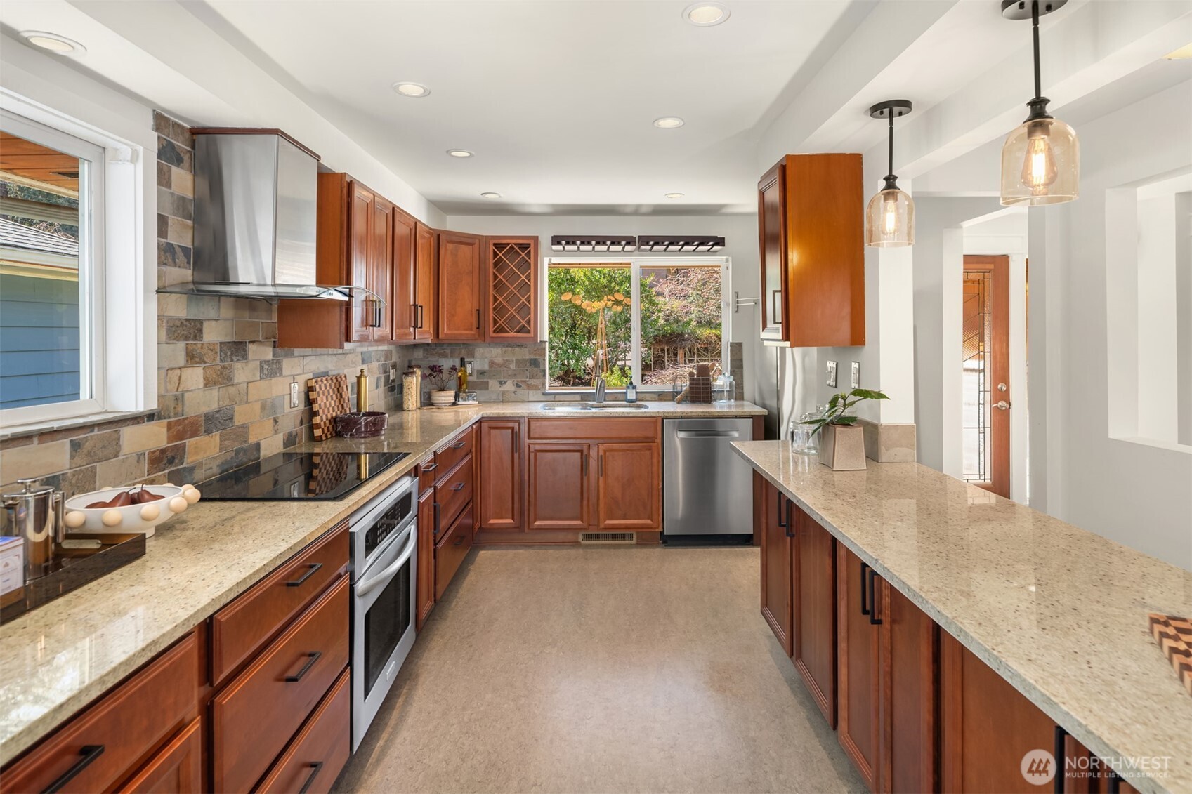 MLS #NWM2499480 image #9