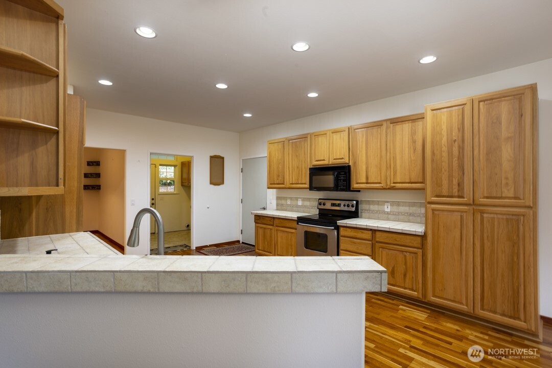 MLS #NWM2499547 image #12