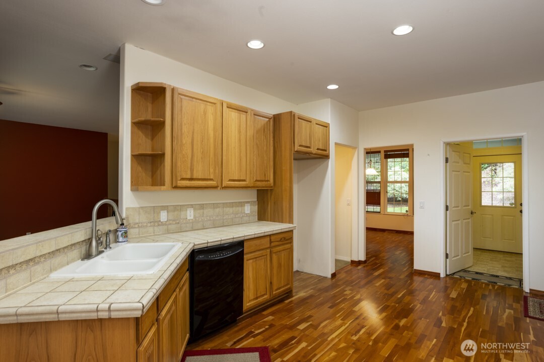 MLS #NWM2499547 image #10