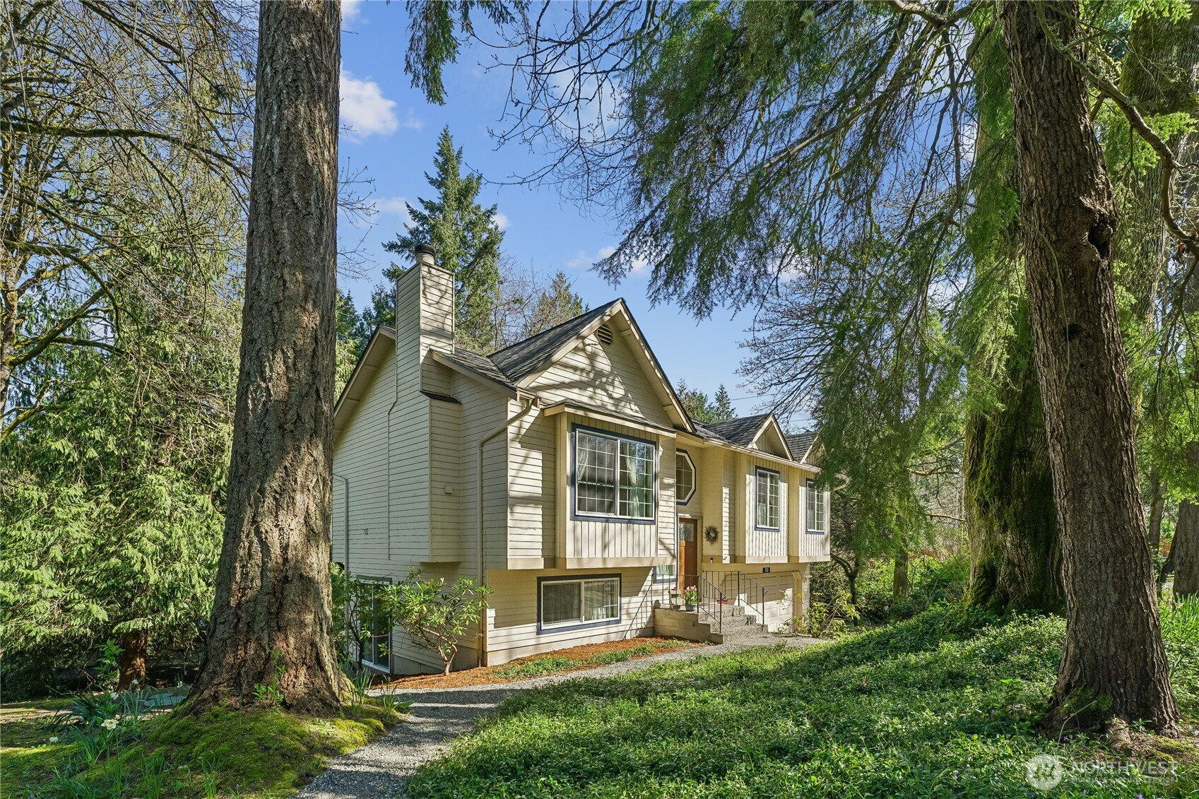 MLS #NWM2499600 image #1