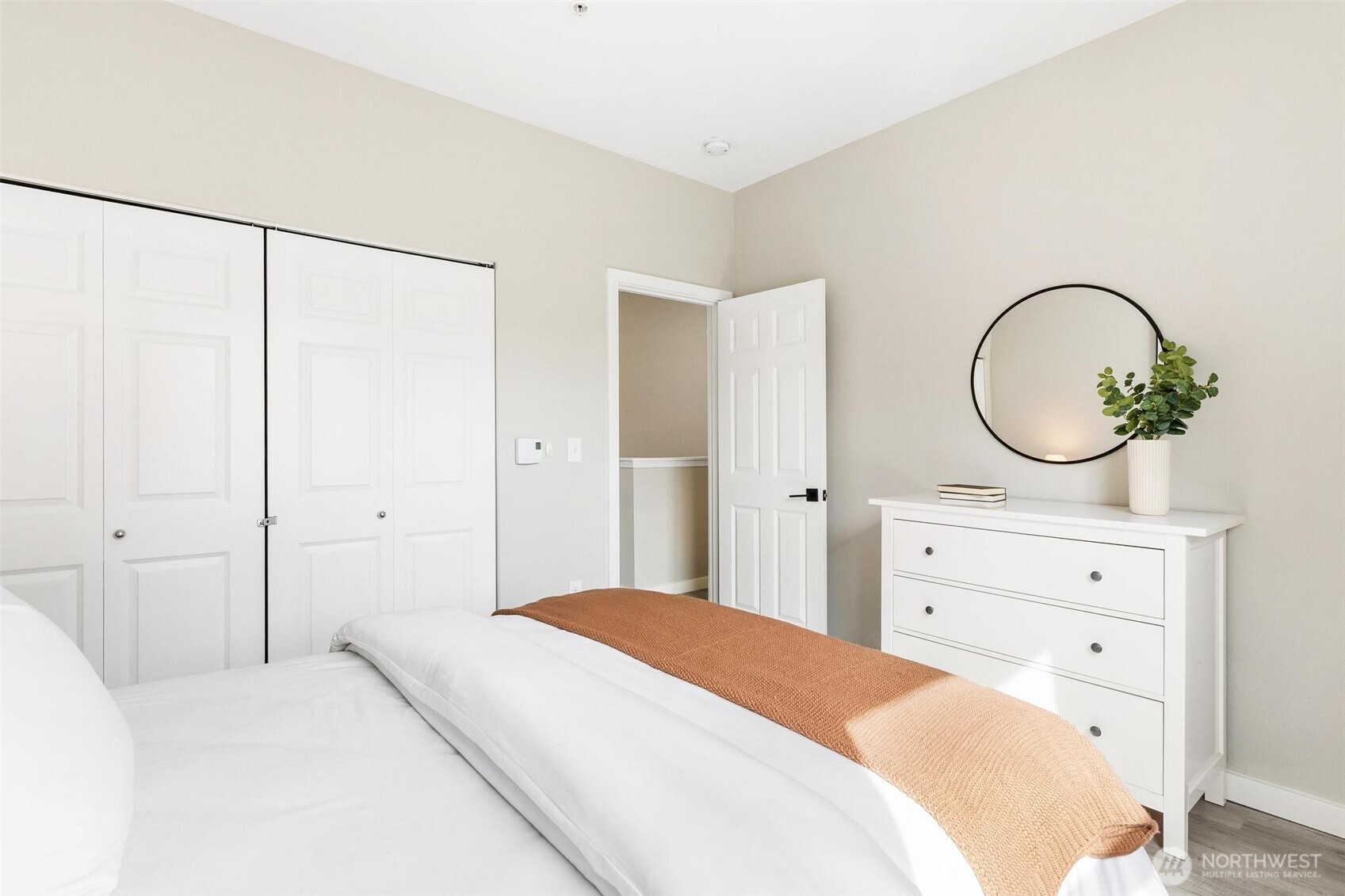 MLS #NWM2499609 image #9