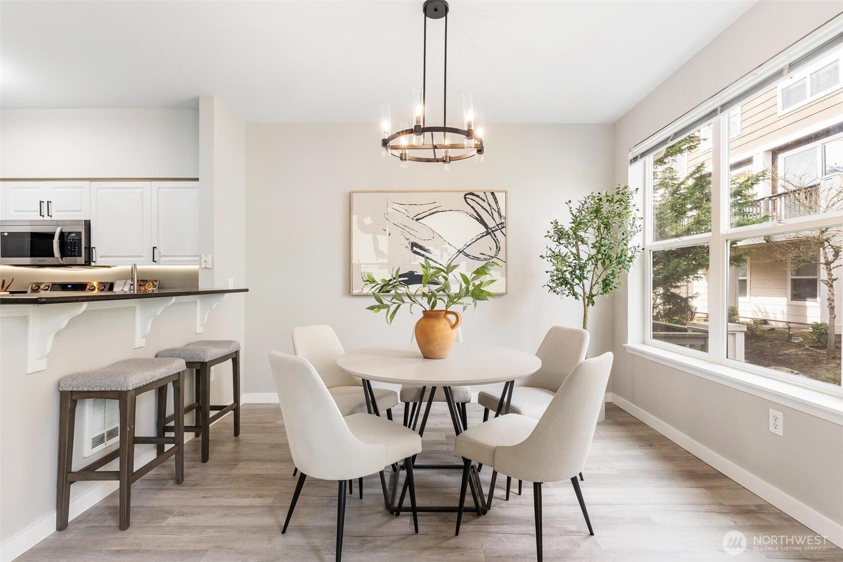 MLS #NWM2499609 image #1