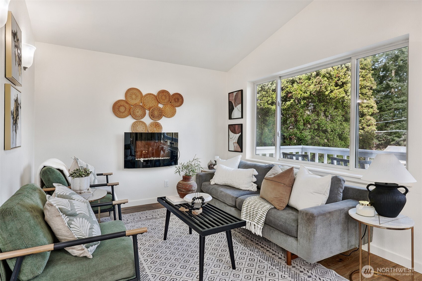 MLS #NWM2499787 image #3