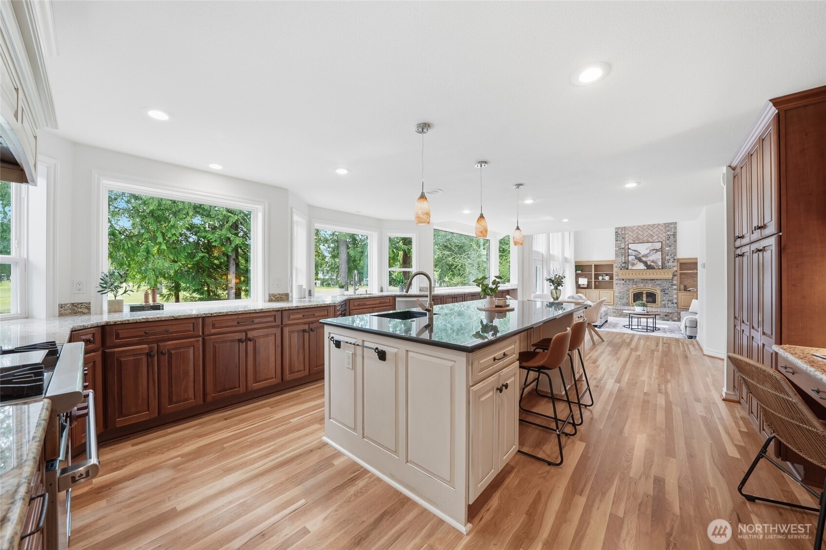 MLS #NWM2499788 image #7