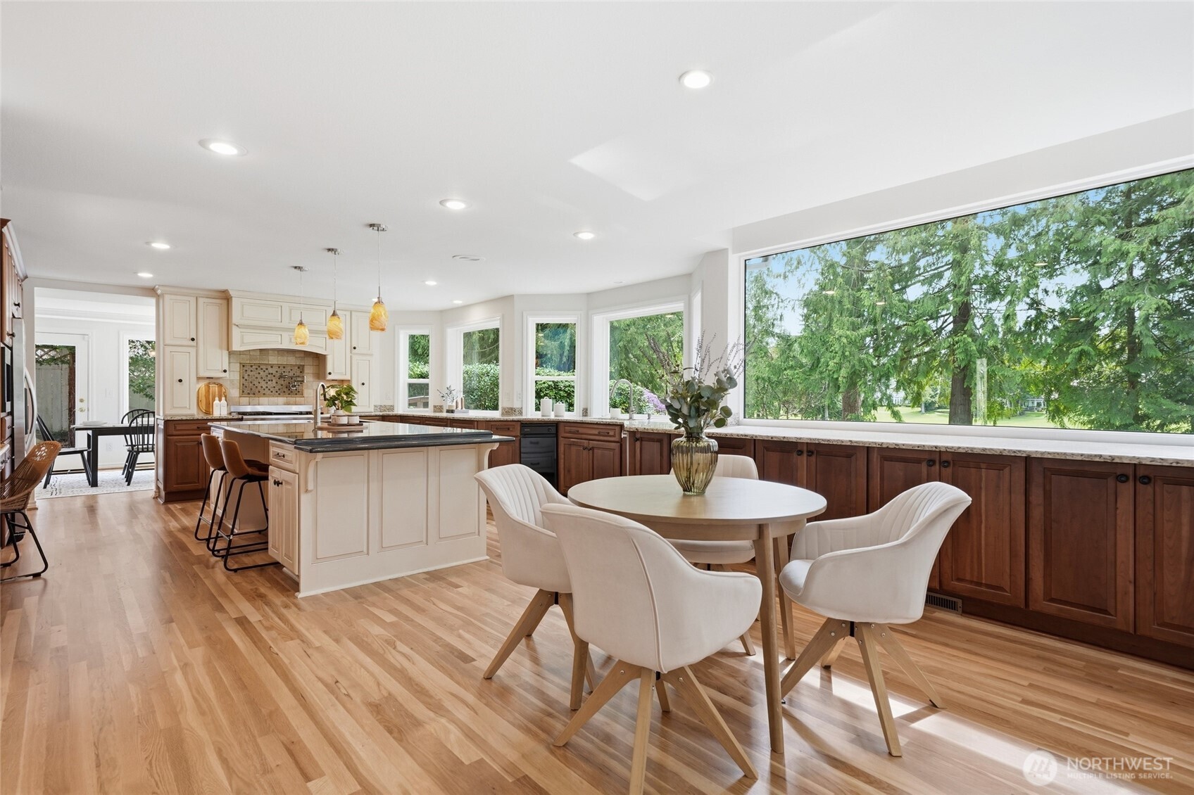 MLS #NWM2499788 image #13