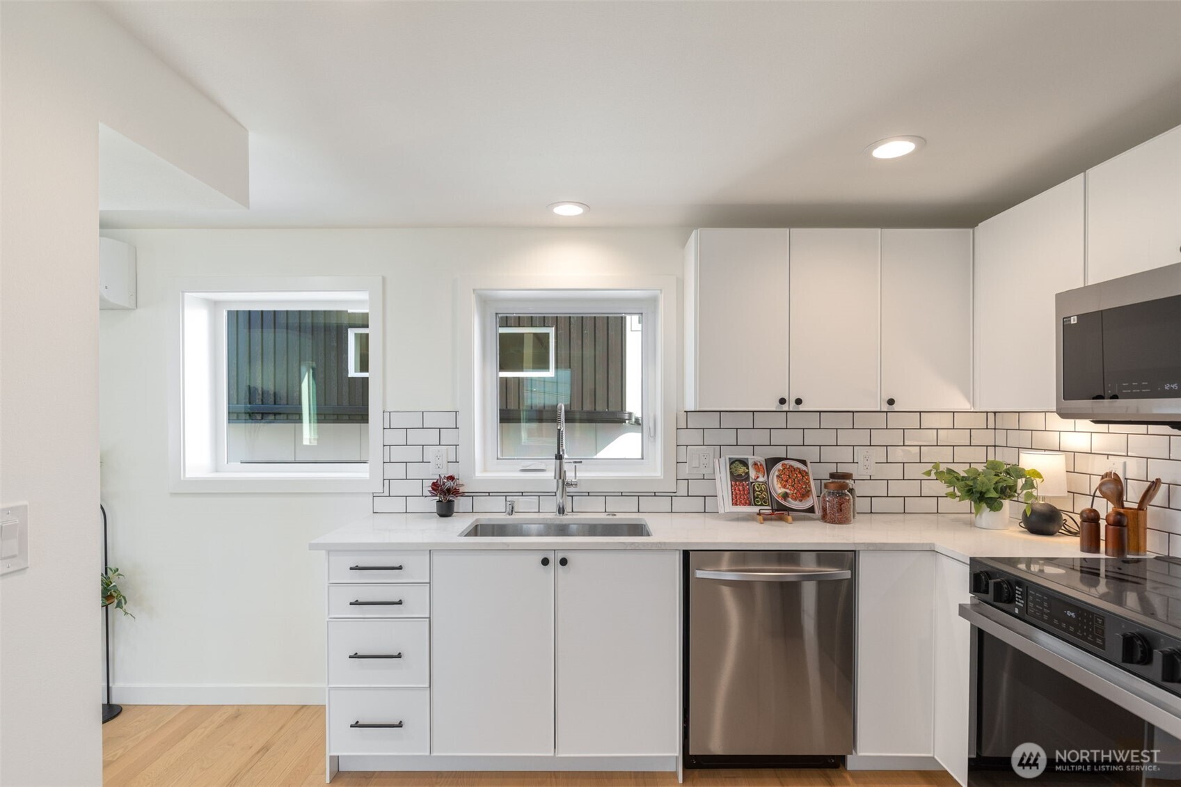 MLS #NWM2499811 image #7