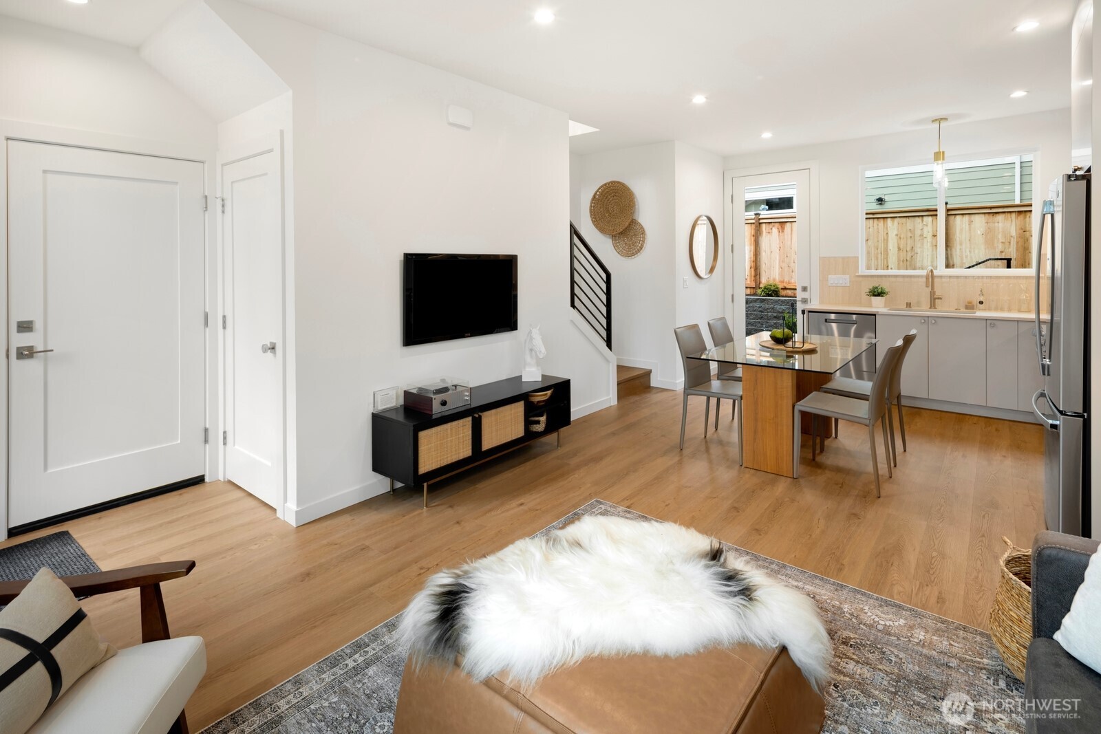 MLS #NWM2499828 image #3