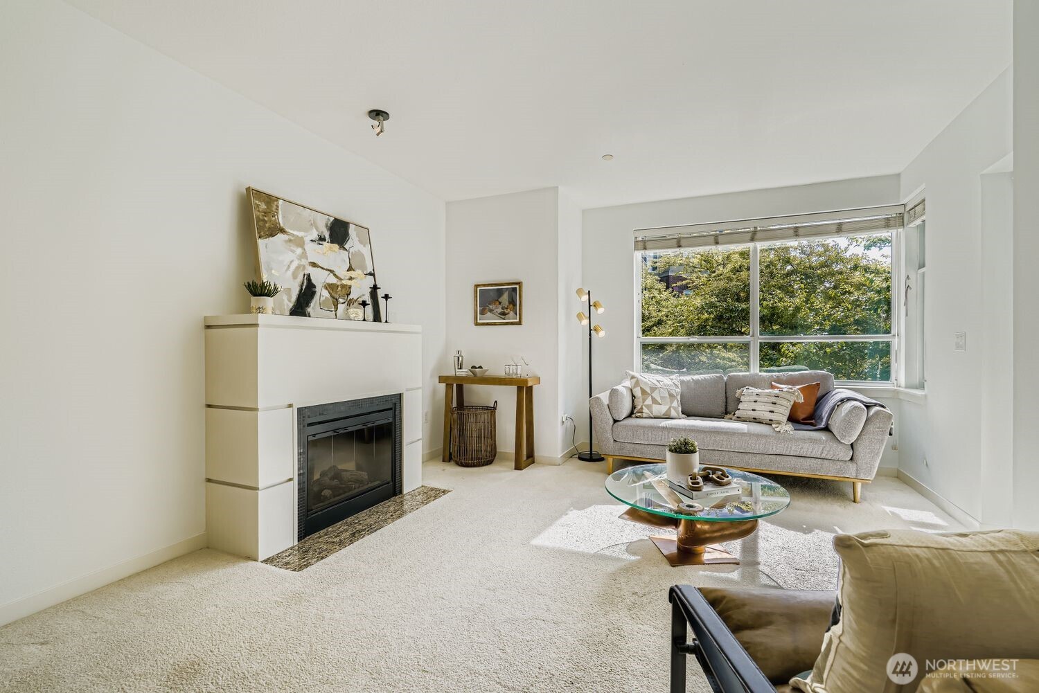 MLS #NWM2499844 image #2