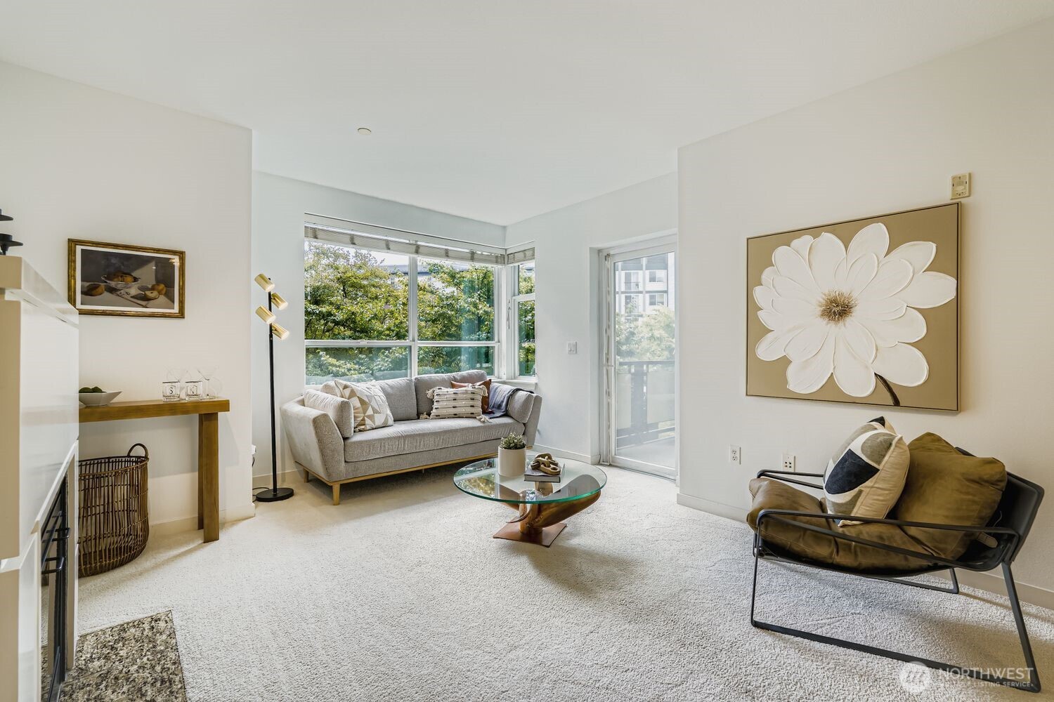 MLS #NWM2499844 image #1