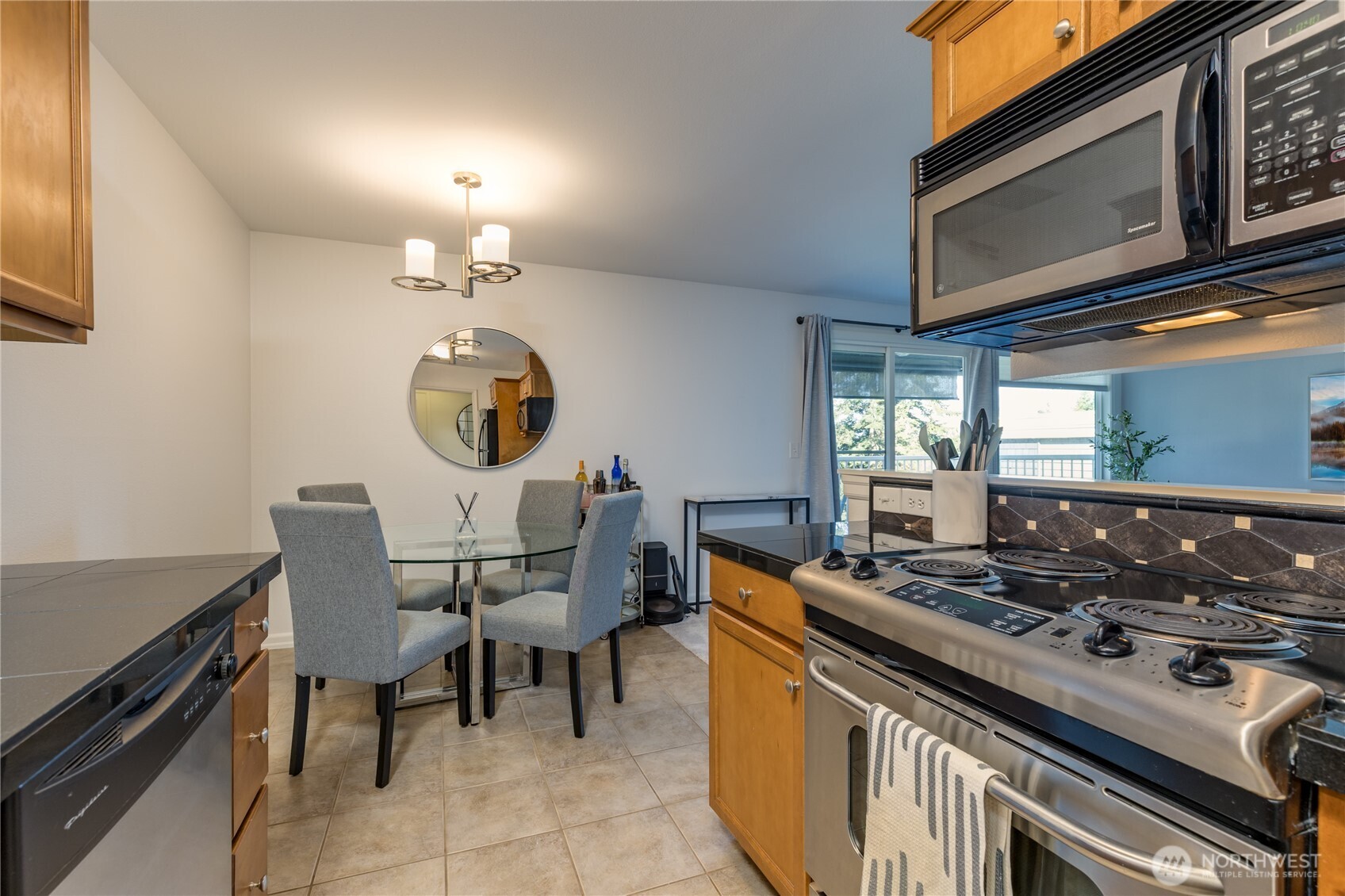 MLS #NWM2499854 image #4