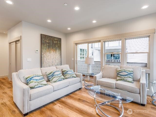 MLS #NWM2499887 image #3