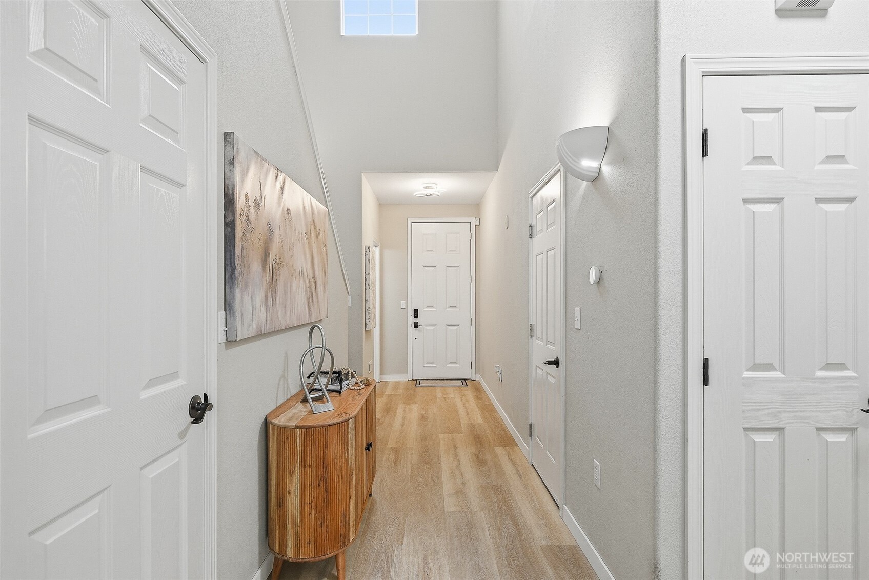 MLS #NWM2499902 image #2
